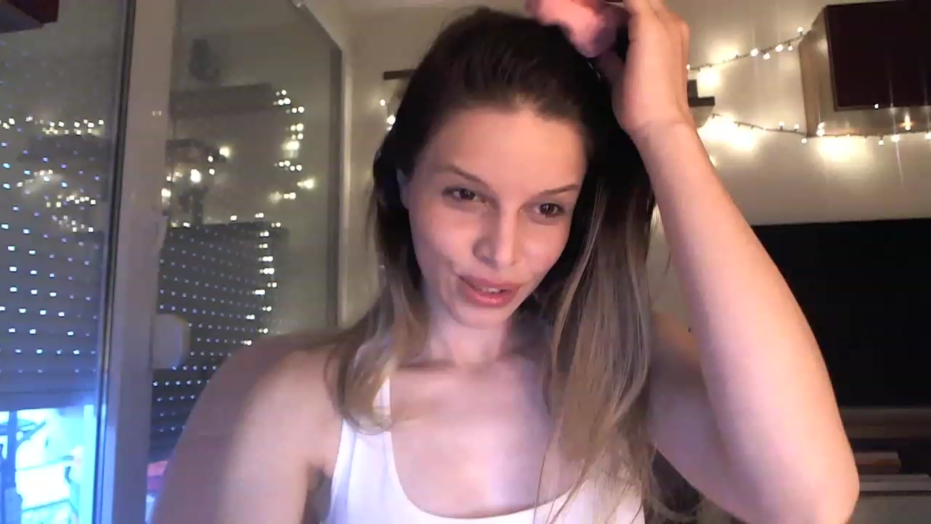 Gallery image thumbnail from Heaven_hot's myfreecams stream on, 03/29/2023, 16:53 image 8 of 20