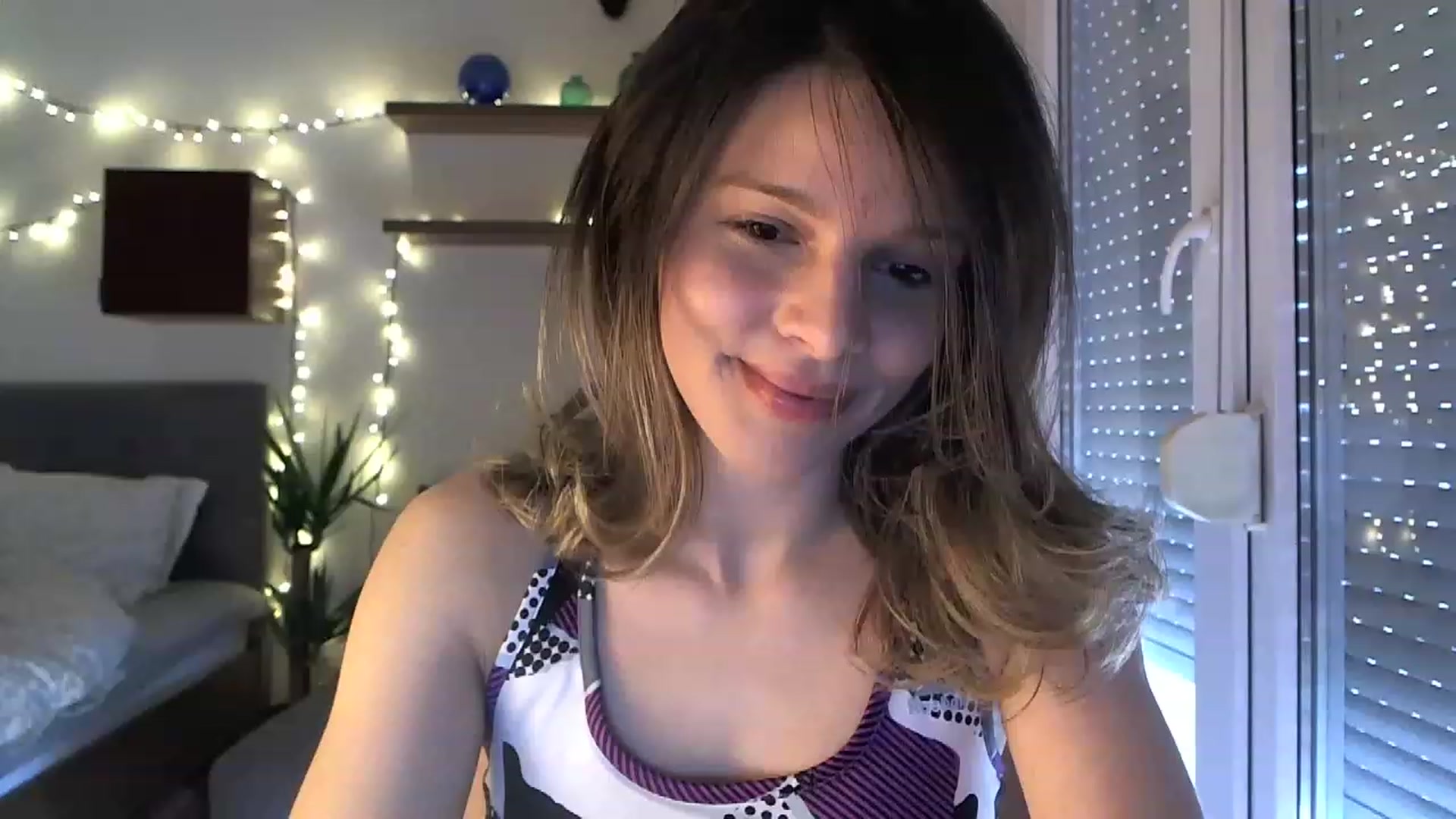 Gallery image thumbnail from Heaven_hot's myfreecams stream on, 04/07/2023, 13:05 image 6 of 20