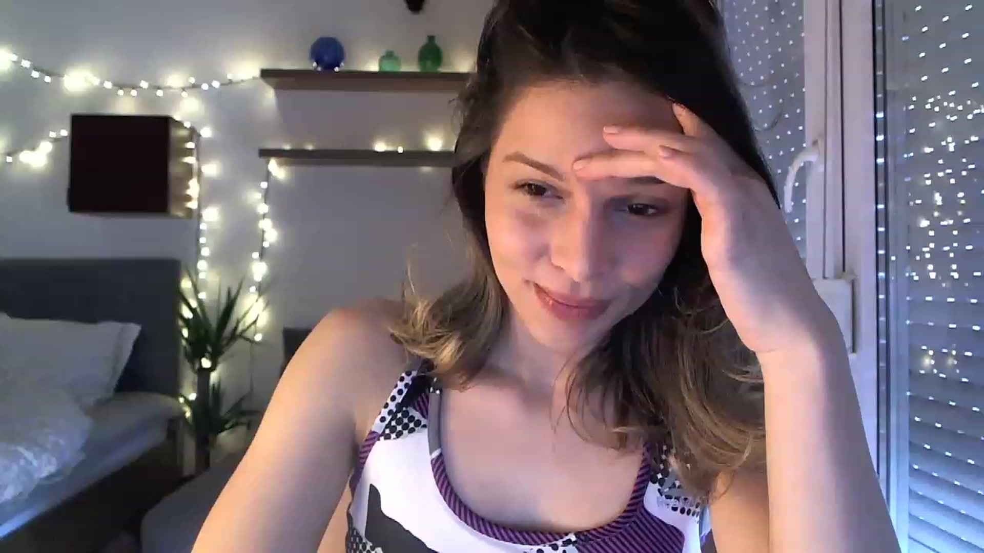 Gallery image thumbnail from Heaven_hot's myfreecams stream on, 04/07/2023, 13:05 image 7 of 20