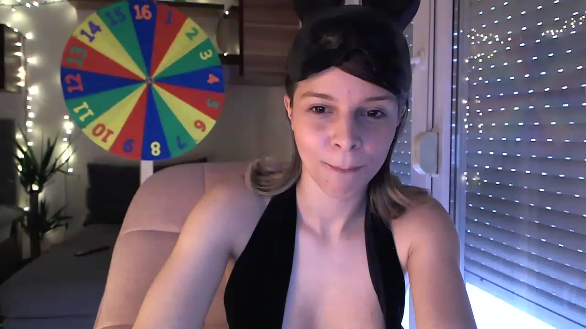 Gallery image thumbnail from Heaven_hot's myfreecams stream on, 04/08/2023, 13:25 image 19 of 20