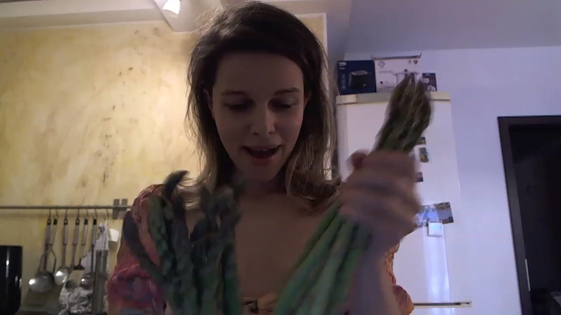 Gallery image thumbnail from Heaven_hot's myfreecams stream on, 04/12/2023, 14:30 image 9 of 20