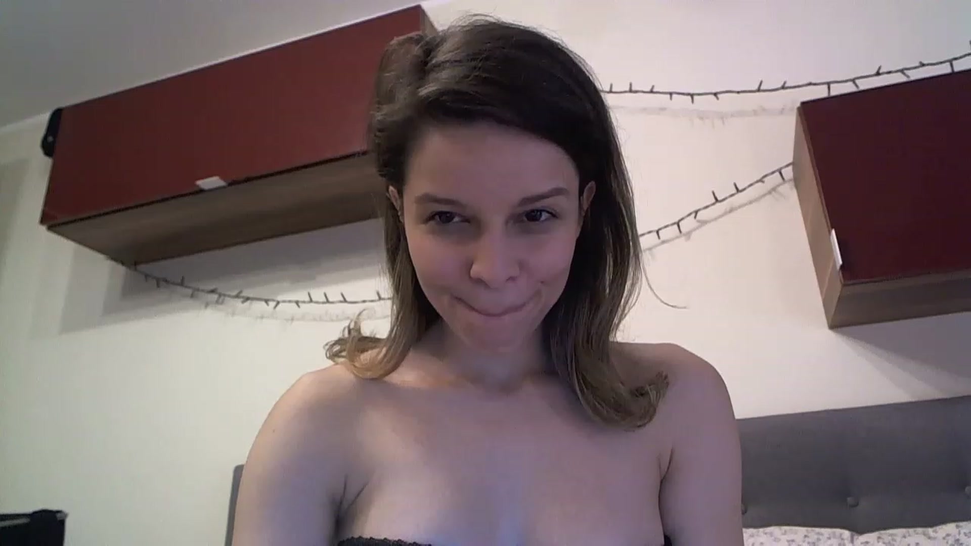 Gallery image thumbnail from Heaven_hot's myfreecams stream on, 04/12/2023, 15:04 image 17 of 20
