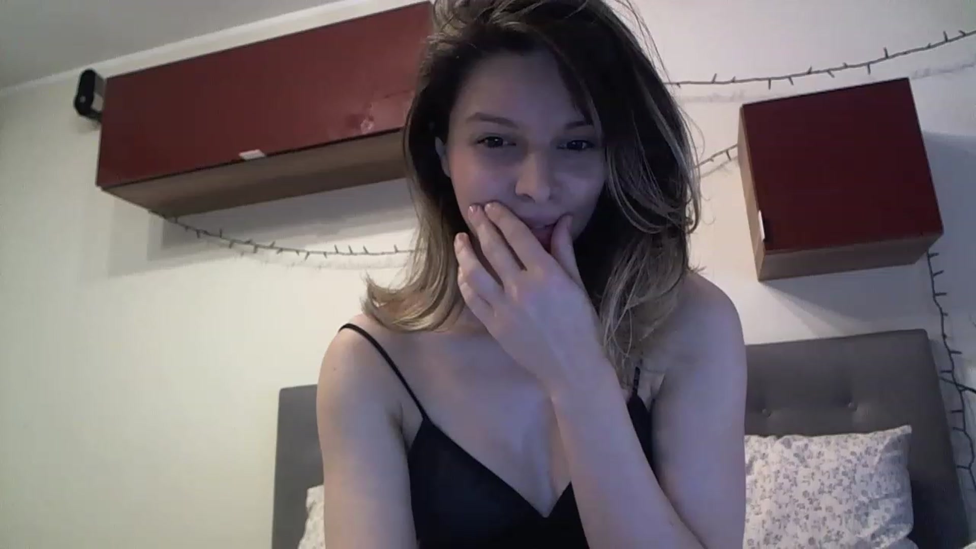 Gallery image thumbnail from Heaven_hot's myfreecams stream on, 04/13/2023, 15:20 image 4 of 20