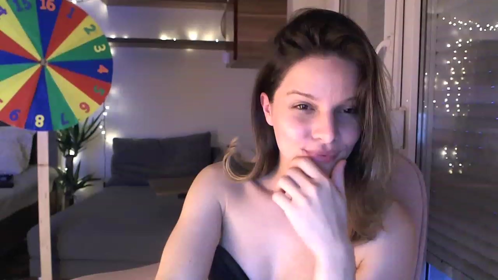 Gallery image thumbnail from Heaven_hot's myfreecams stream on, 04/15/2023, 17:45 image 6 of 20