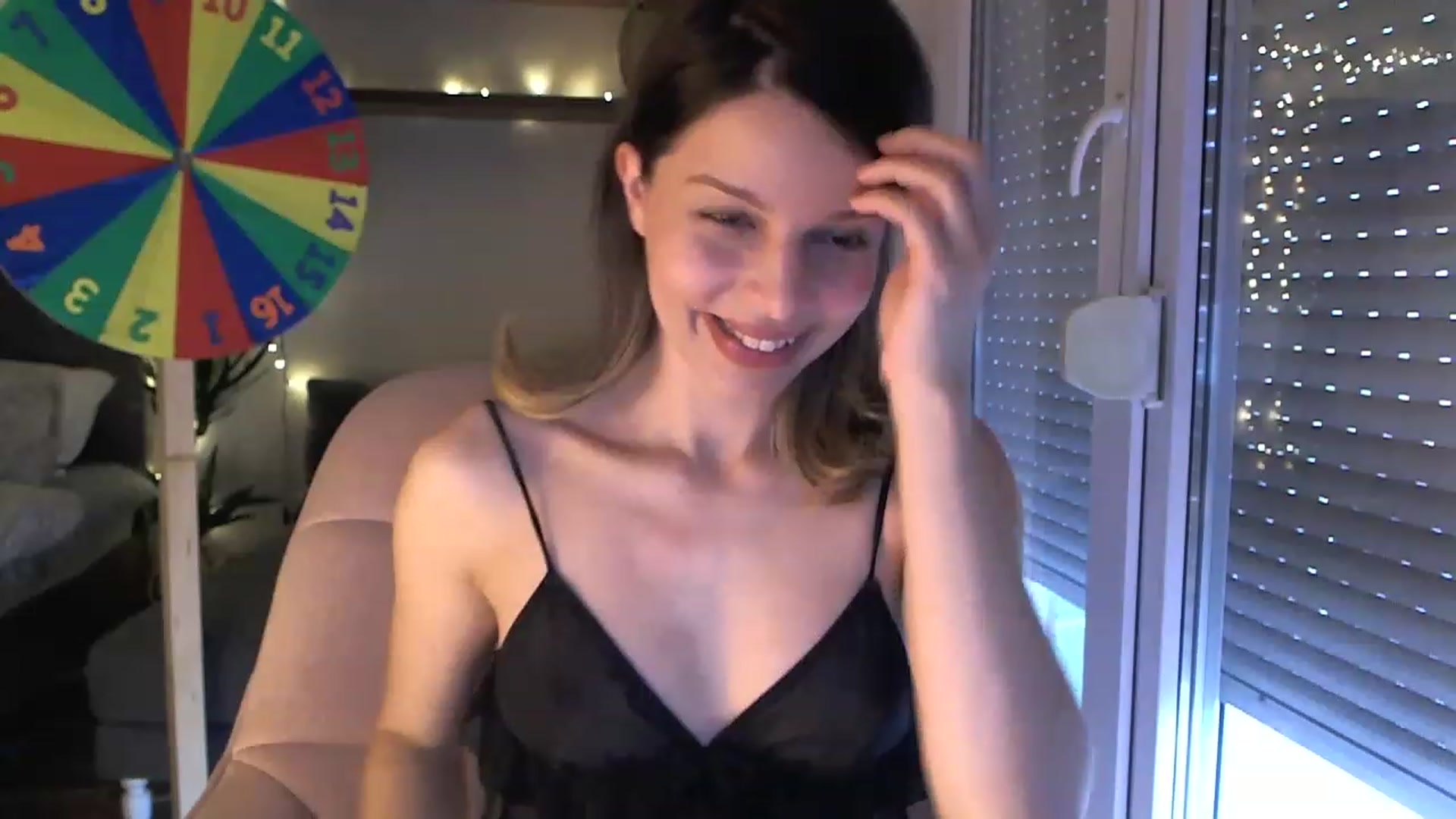 Gallery image thumbnail from Heaven_hot's myfreecams stream on, 04/16/2023, 15:35 image 4 of 20