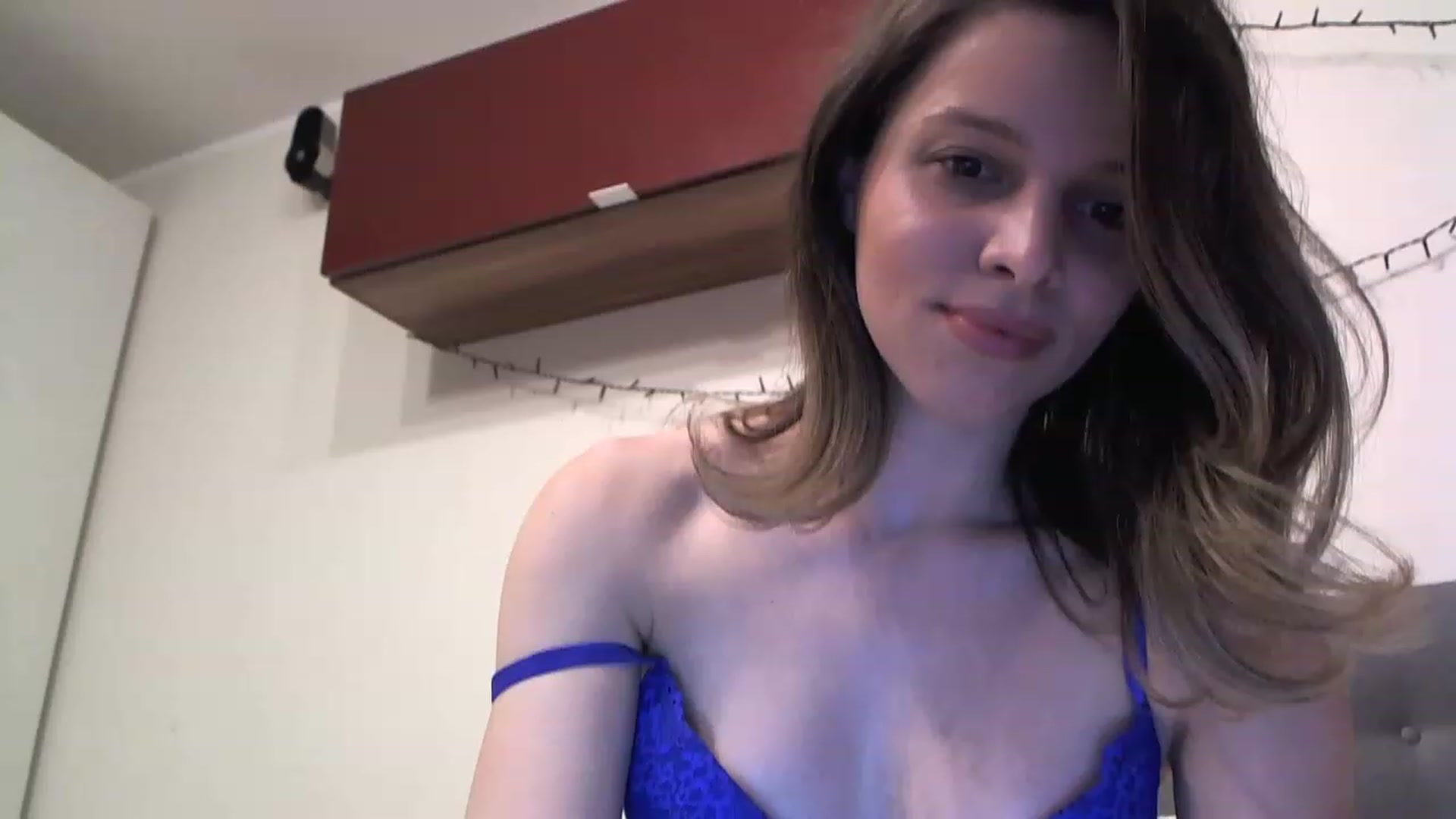 Gallery image thumbnail from Heaven_hot's myfreecams stream on, 05/03/2023, 17:37 image 9 of 20