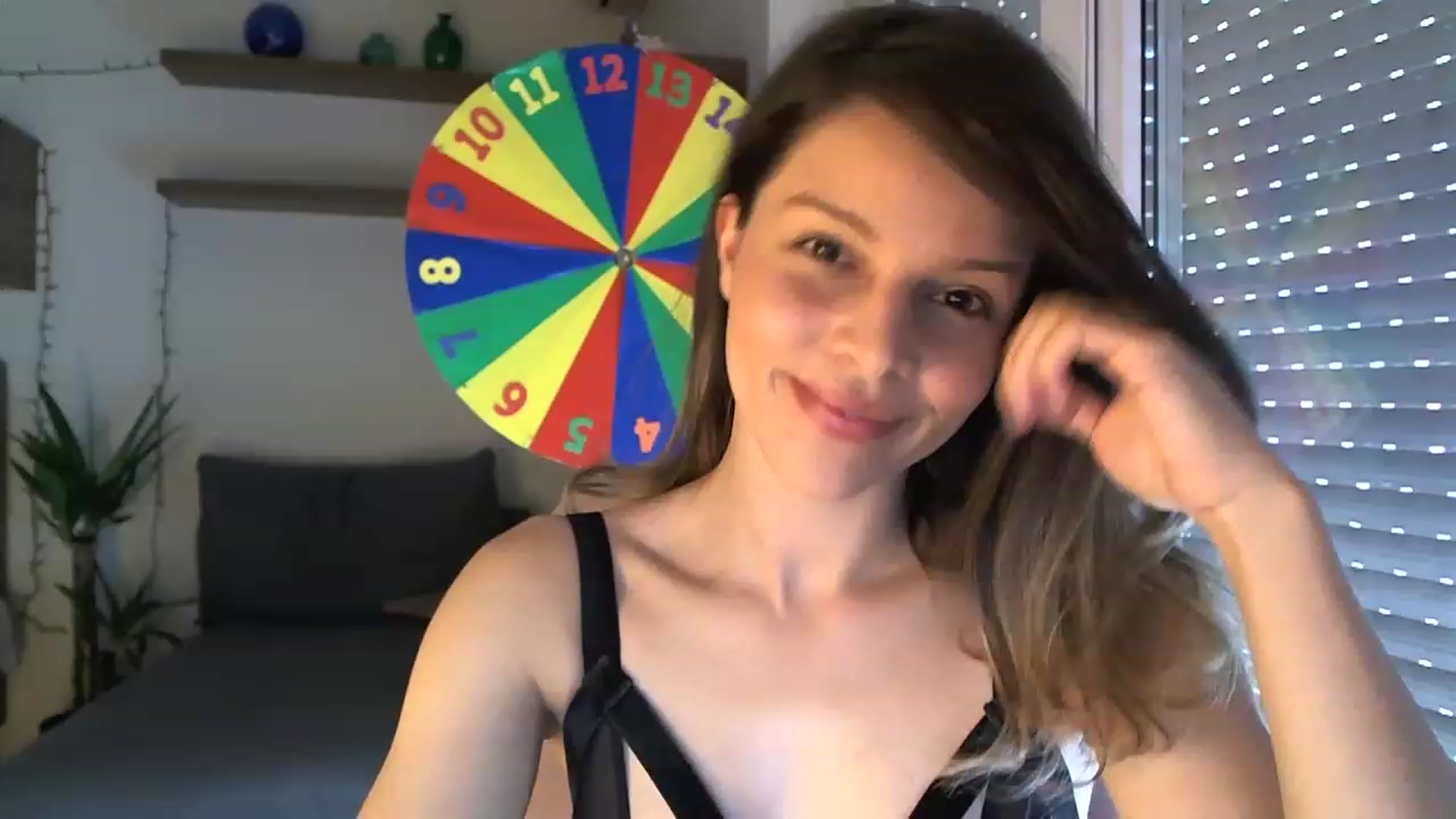 Gallery image thumbnail from Heaven_hot's myfreecams stream on, 05/06/2023, 12:26 image 10 of 20