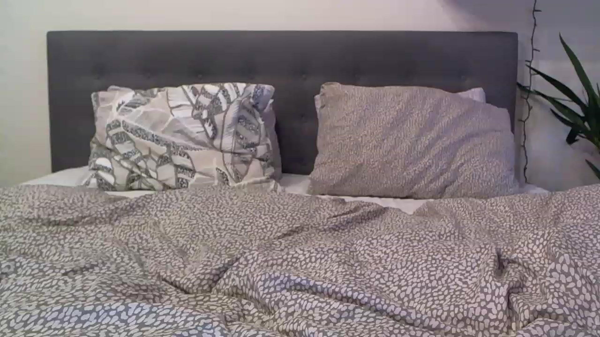 Gallery image thumbnail from Heaven_hot's myfreecams stream on, 05/07/2023, 12:53 image 1 of 20