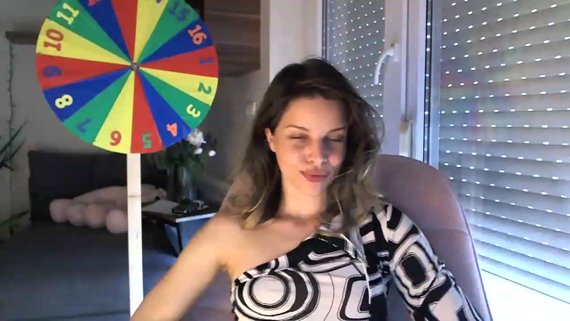 Gallery image thumbnail from Heaven_hot's myfreecams stream on, 05/19/2023, 16:43 image 15 of 20