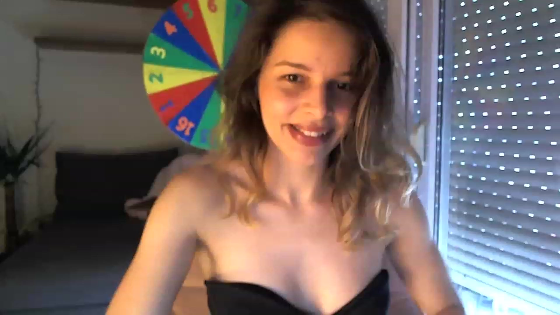 Gallery image thumbnail from Heaven_hot's myfreecams stream on, 05/24/2023, 16:41 image 4 of 20