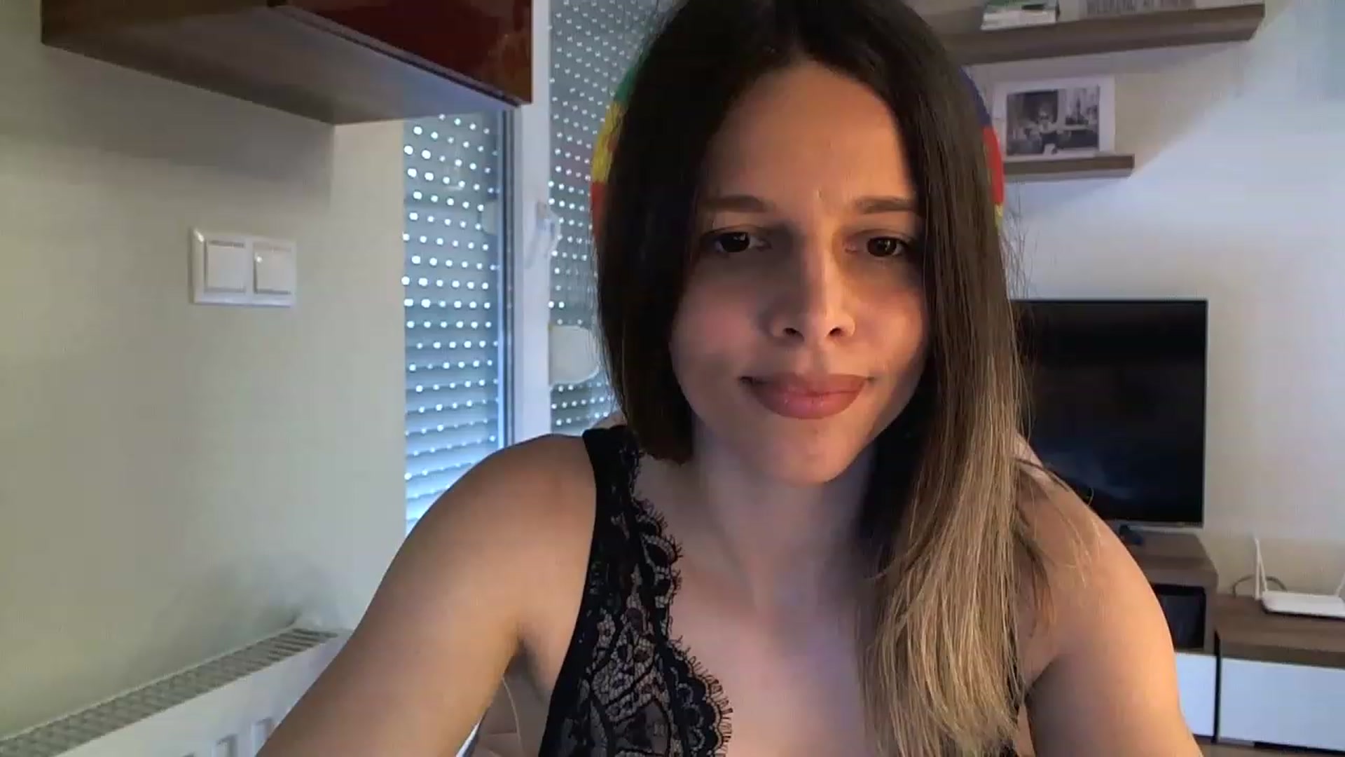 Gallery image thumbnail from Heaven_hot's myfreecams stream on, 06/04/2023, 12:58 image 6 of 20