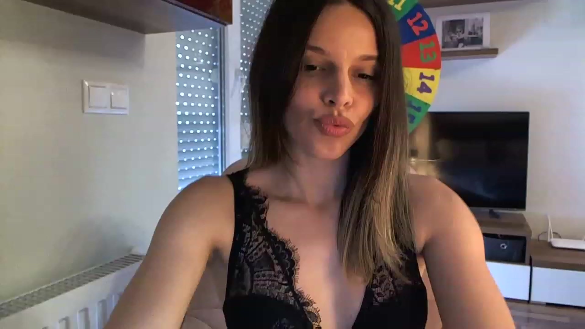 Gallery image thumbnail from Heaven_hot's myfreecams stream on, 06/04/2023, 12:58 image 7 of 20