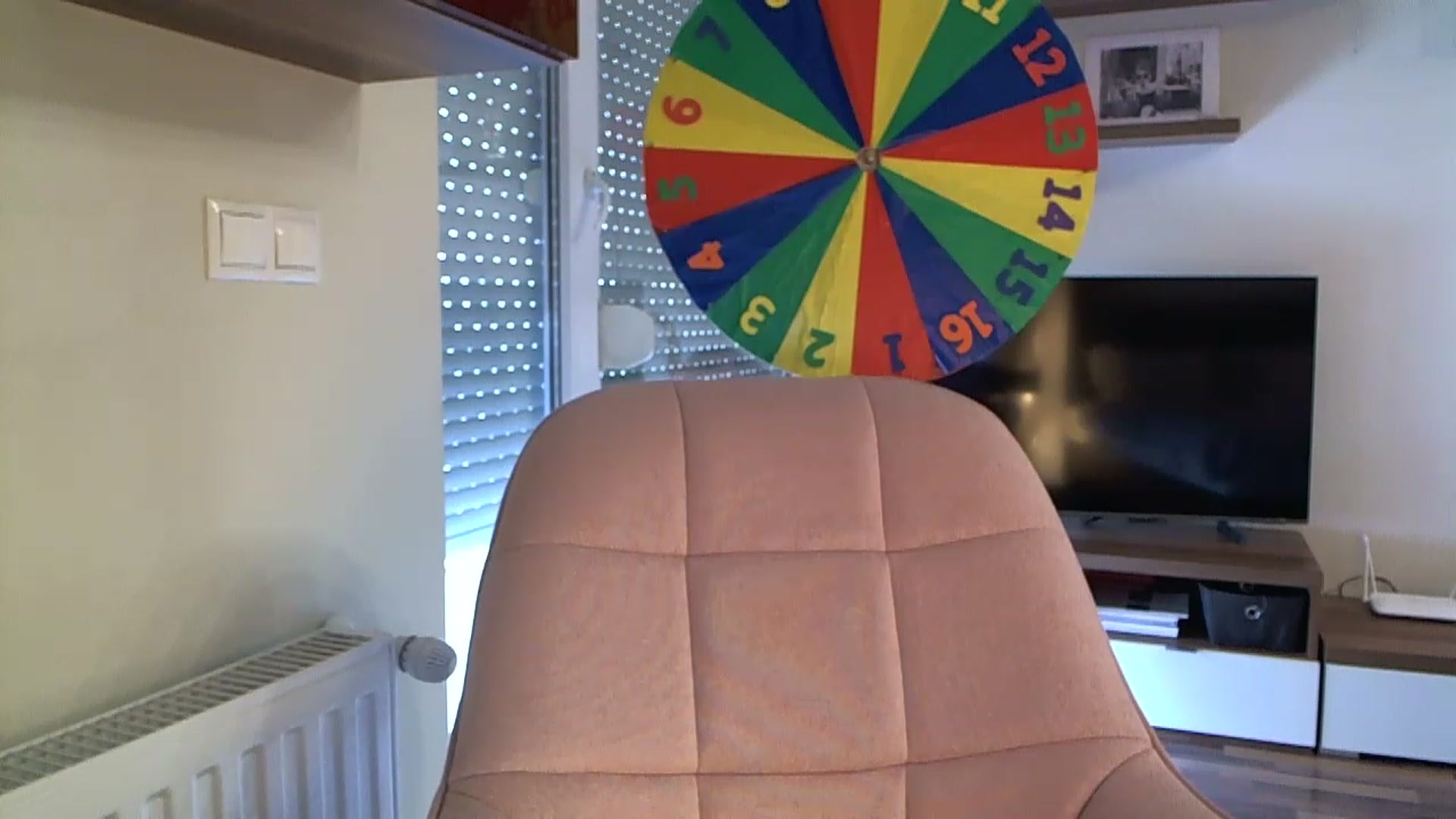 Gallery image thumbnail from Heaven_hot's myfreecams stream on, 06/04/2023, 12:58 image 8 of 20
