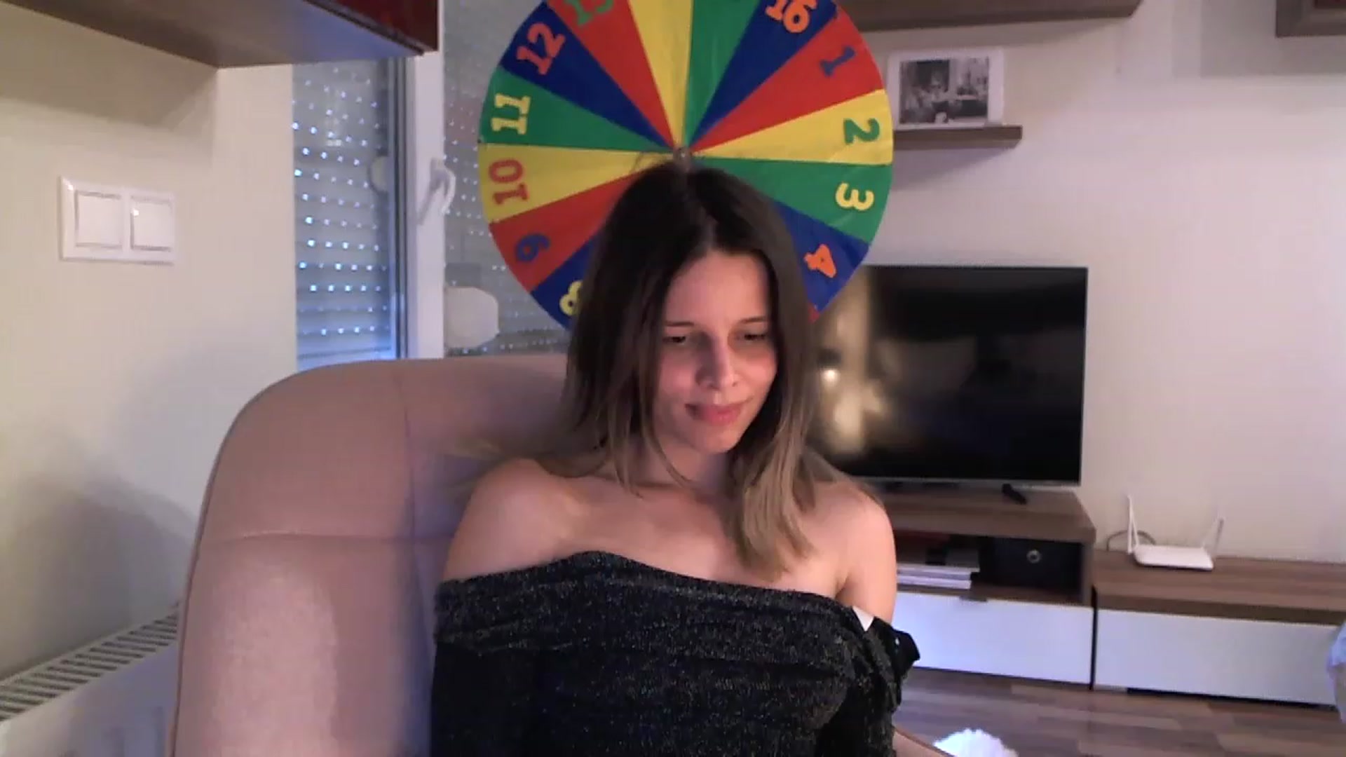 Gallery image thumbnail from Heaven_hot's myfreecams stream on, 06/05/2023, 17:54 image 13 of 20