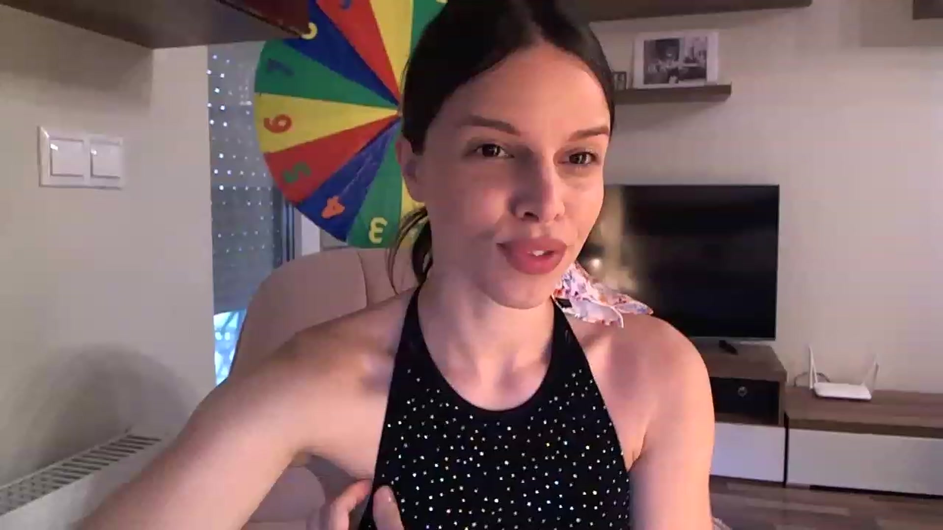 Gallery image thumbnail from Heaven_hot's myfreecams stream on, 06/06/2023, 16:08 image 11 of 20