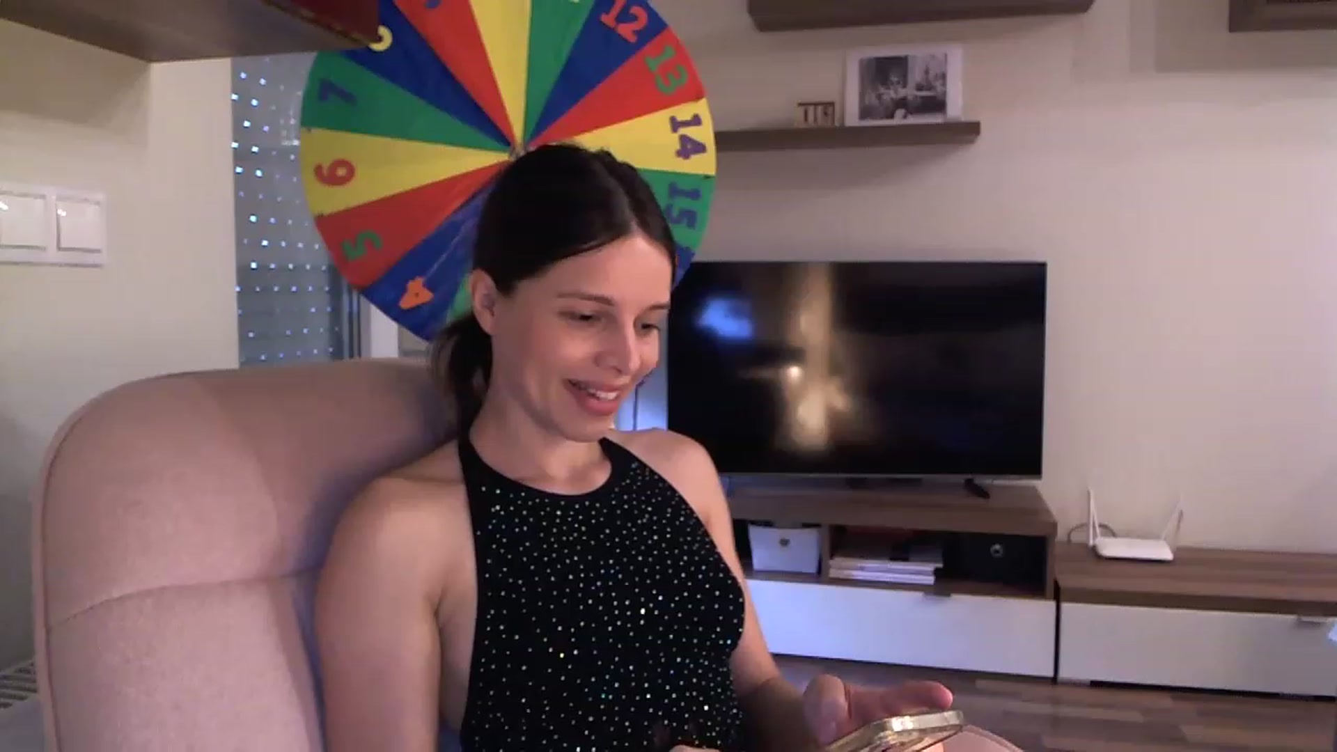 Gallery image thumbnail from Heaven_hot's myfreecams stream on, 06/06/2023, 16:08 image 9 of 20