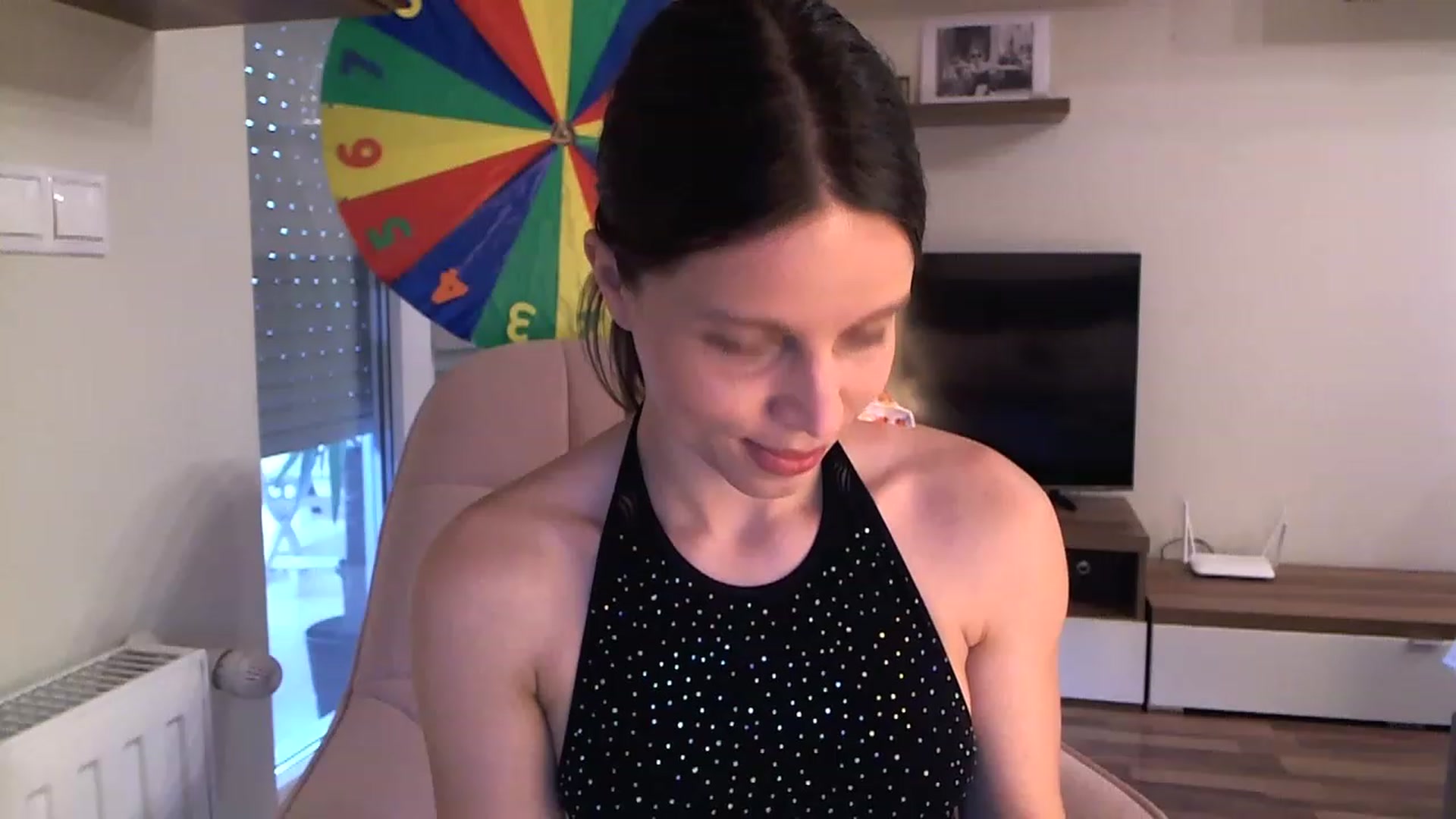 Gallery image thumbnail from Heaven_hot's myfreecams stream on, 06/06/2023, 16:08 image 4 of 20