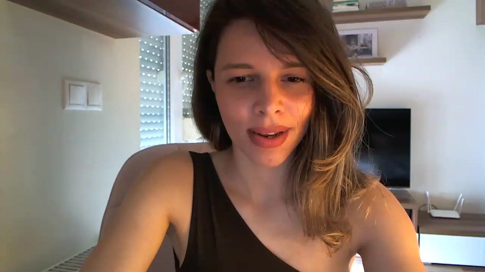 Gallery image thumbnail from Heaven_hot's myfreecams stream on, 06/08/2023, 12:13 image 16 of 20
