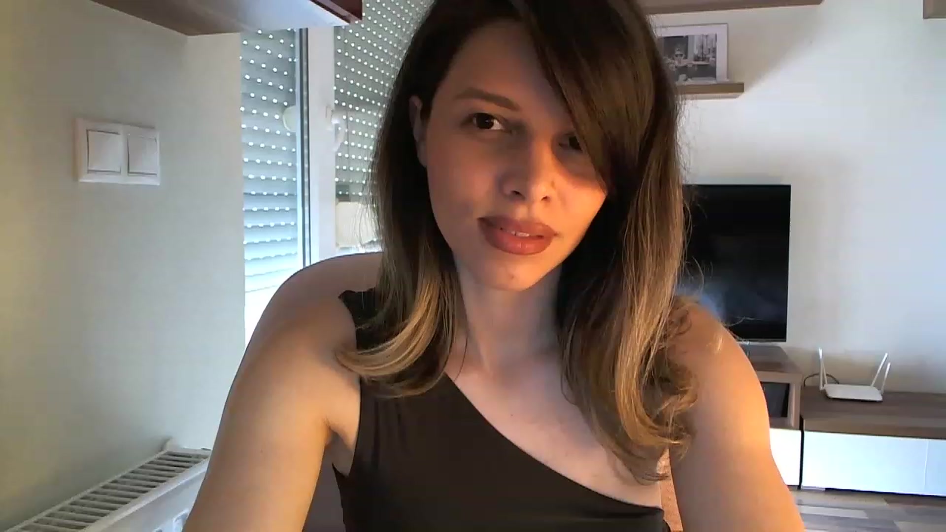 Gallery image thumbnail from Heaven_hot's myfreecams stream on, 06/08/2023, 12:13 image 1 of 20