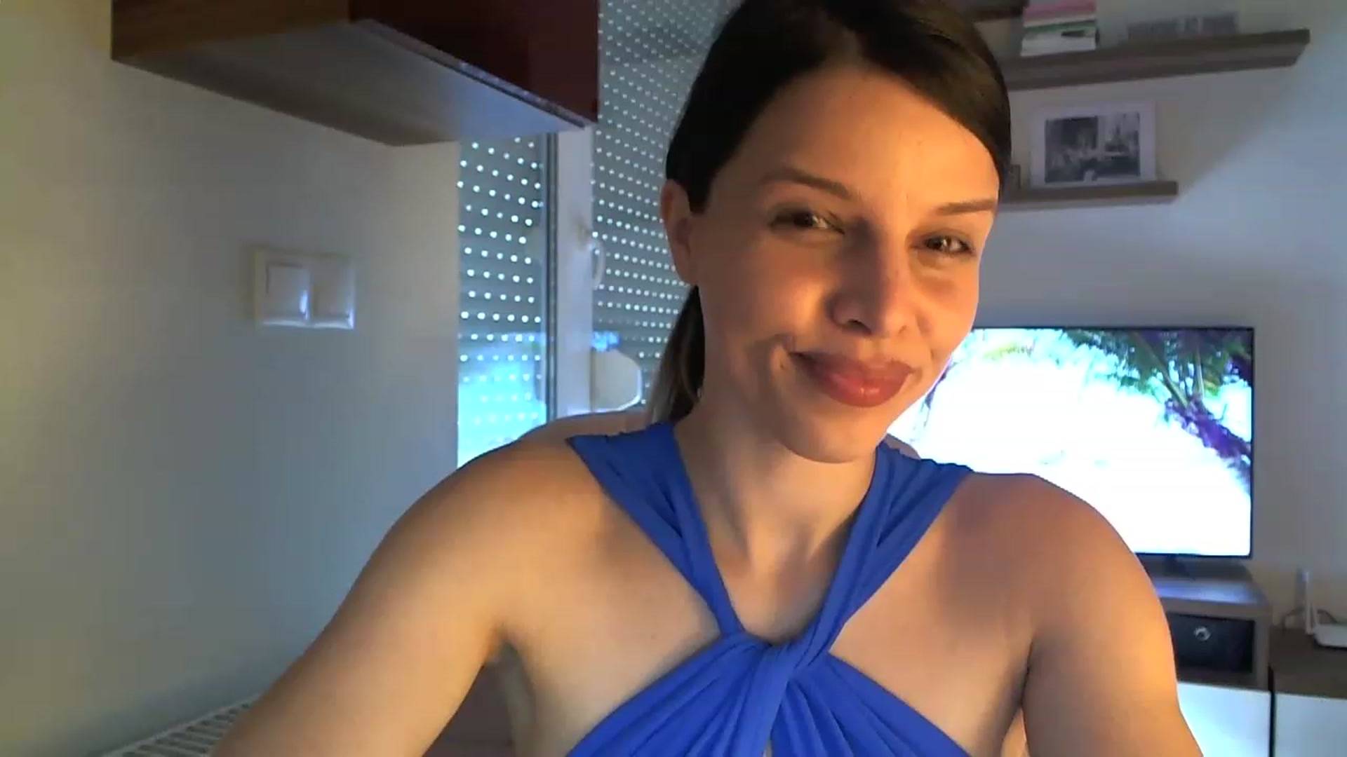 Gallery image thumbnail from Heaven_hot's myfreecams stream on, 06/13/2023, 16:27 image 12 of 20