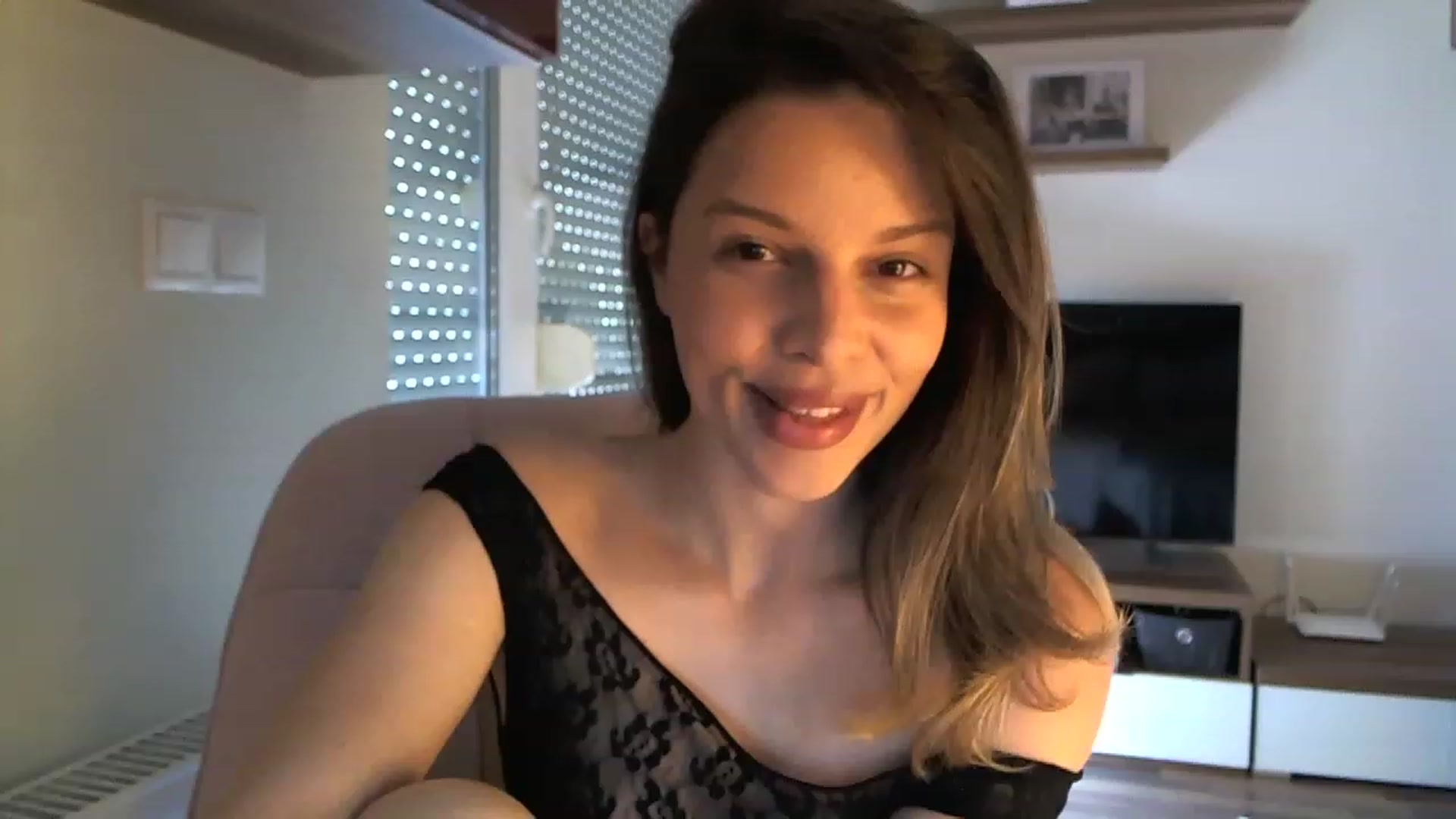 Gallery image thumbnail from Heaven_hot's myfreecams stream on, 06/17/2023, 11:08 image 6 of 20