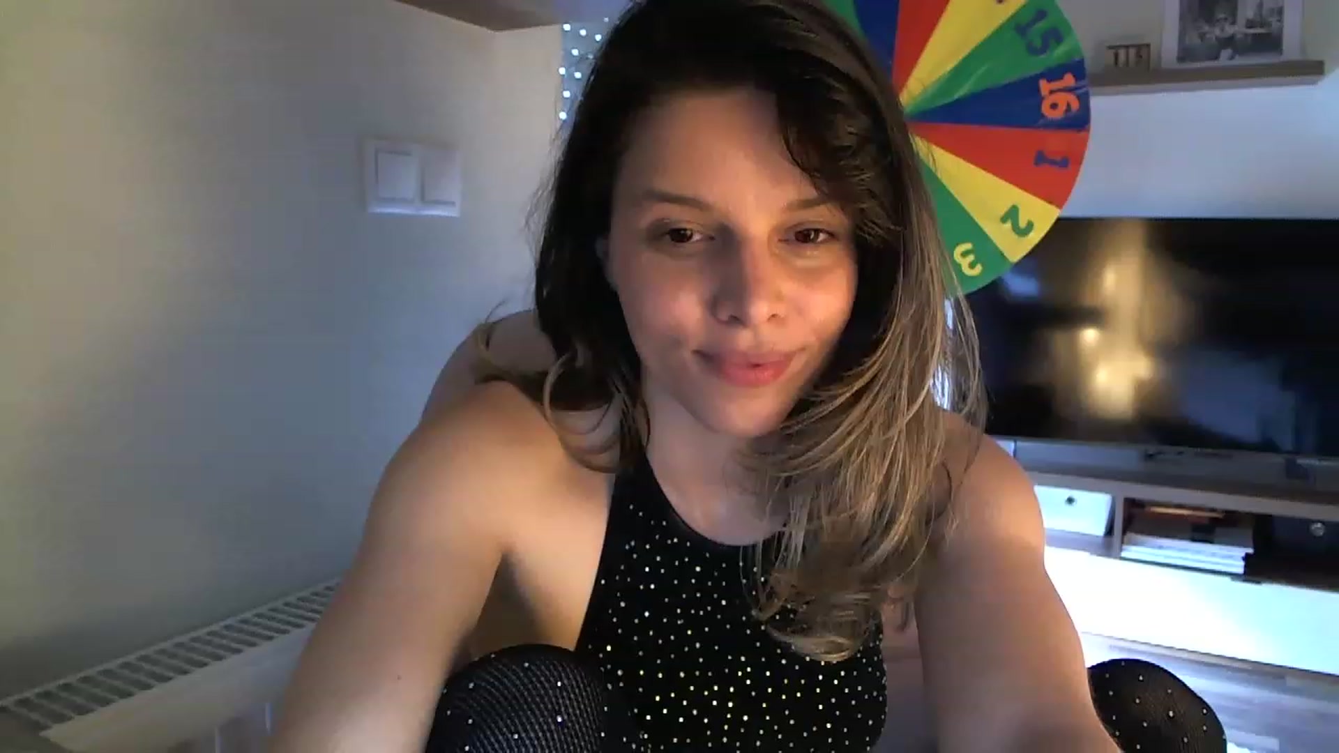 Gallery image thumbnail from Heaven_hot's myfreecams stream on, 06/18/2023, 14:31 image 17 of 20