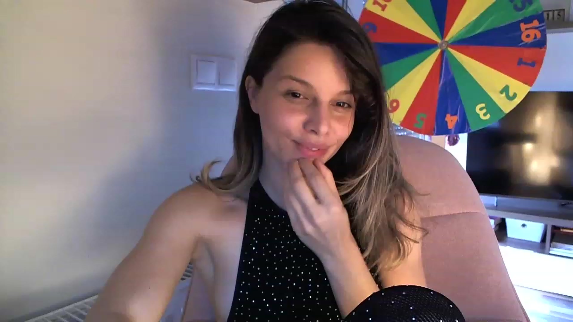 Gallery image thumbnail from Heaven_hot's myfreecams stream on, 06/18/2023, 14:31 image 20 of 20