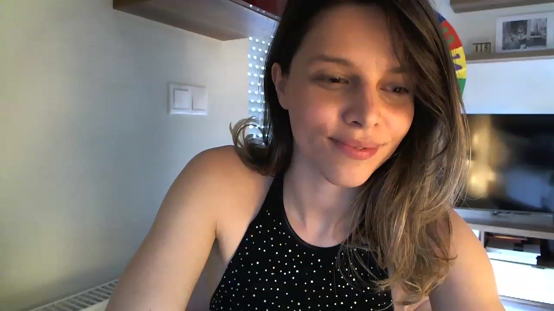 Gallery image thumbnail from Heaven_hot's myfreecams stream on, 06/18/2023, 14:31 image 7 of 20