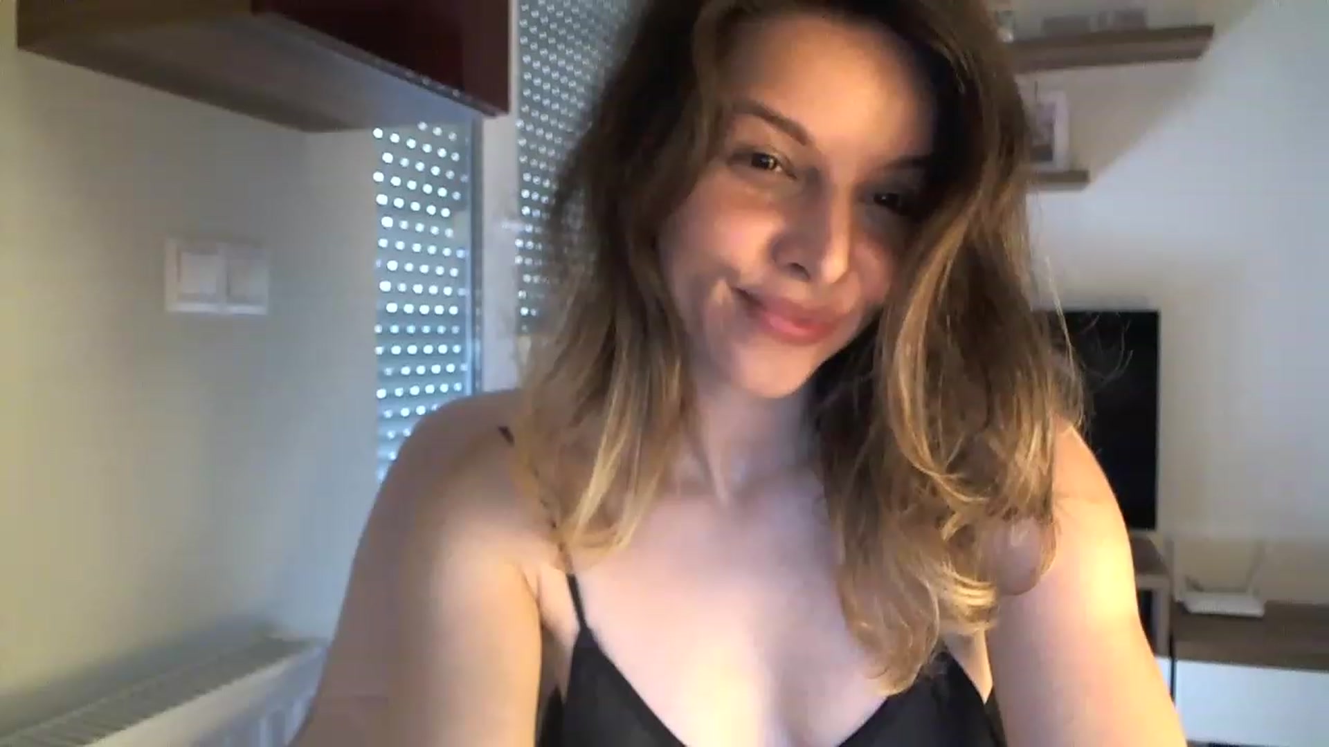 Gallery image thumbnail from Heaven_hot's myfreecams stream on, 06/24/2023, 11:09 image 14 of 20