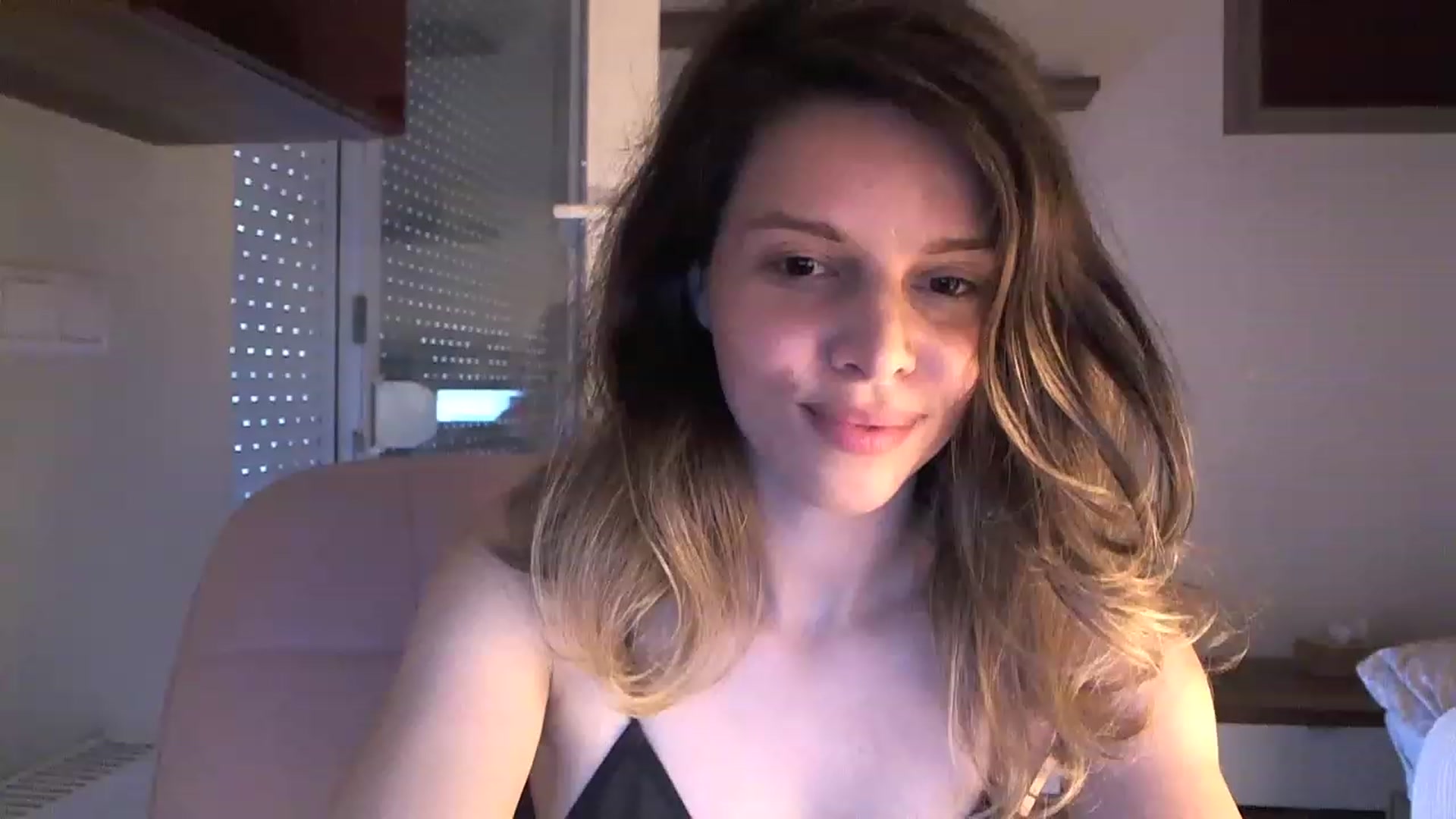 Gallery image thumbnail from Heaven_hot's myfreecams stream on, 06/24/2023, 13:49 image 8 of 20