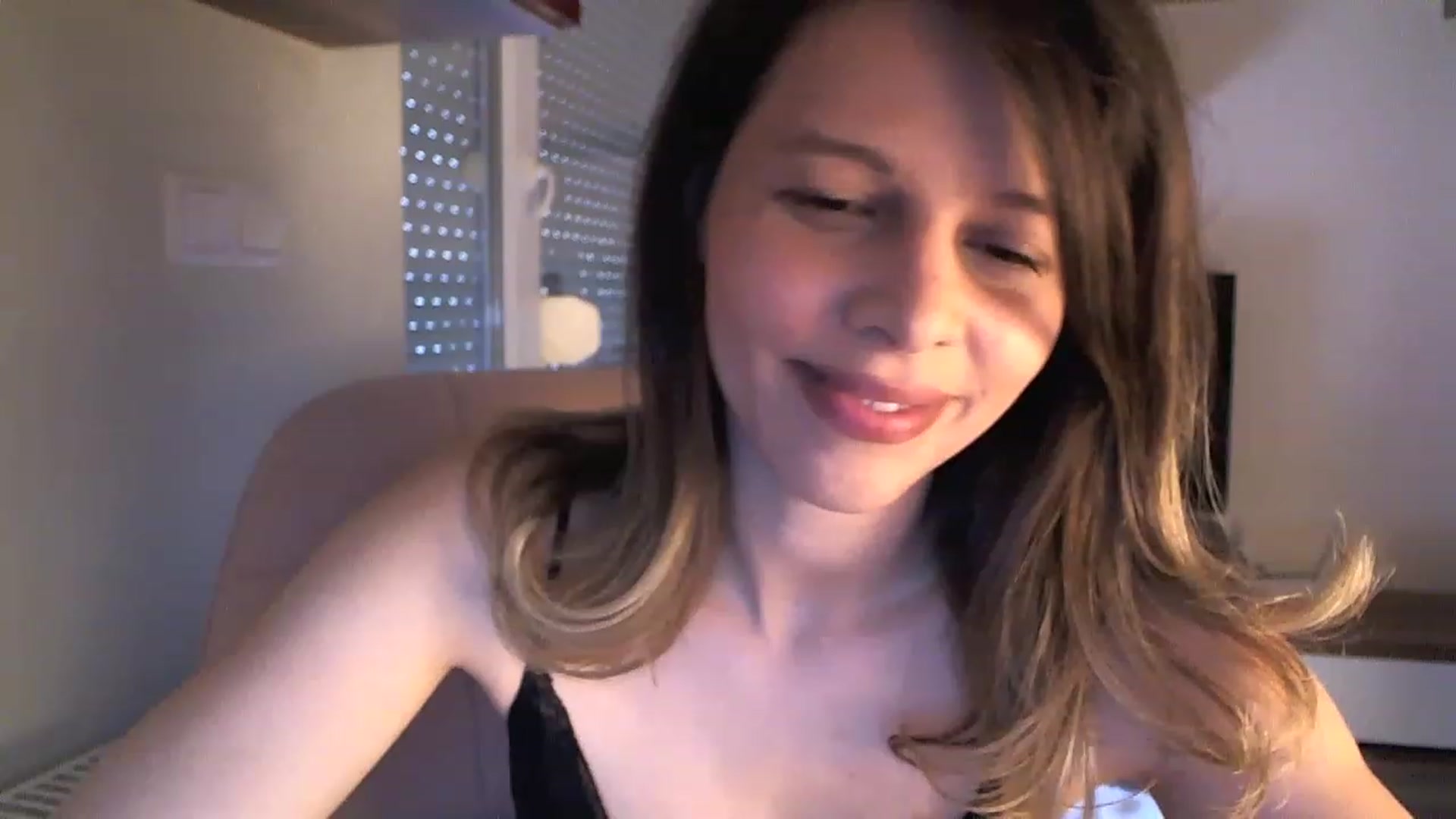 Gallery image thumbnail from Heaven_hot's myfreecams stream on, 06/27/2023, 17:11 image 14 of 20