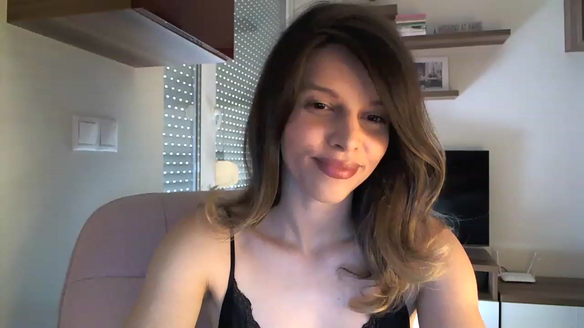 Gallery image thumbnail from Heaven_hot's myfreecams stream on, 06/27/2023, 17:11 image 1 of 20