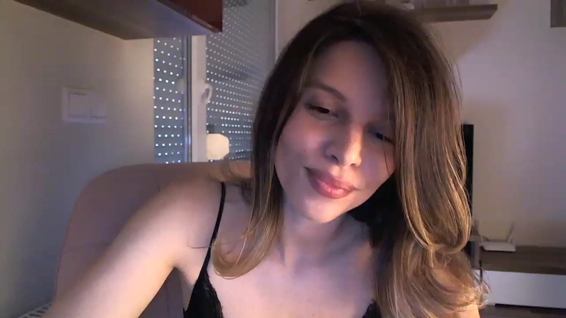 Gallery image thumbnail from Heaven_hot's myfreecams stream on, 06/27/2023, 17:11 image 10 of 20