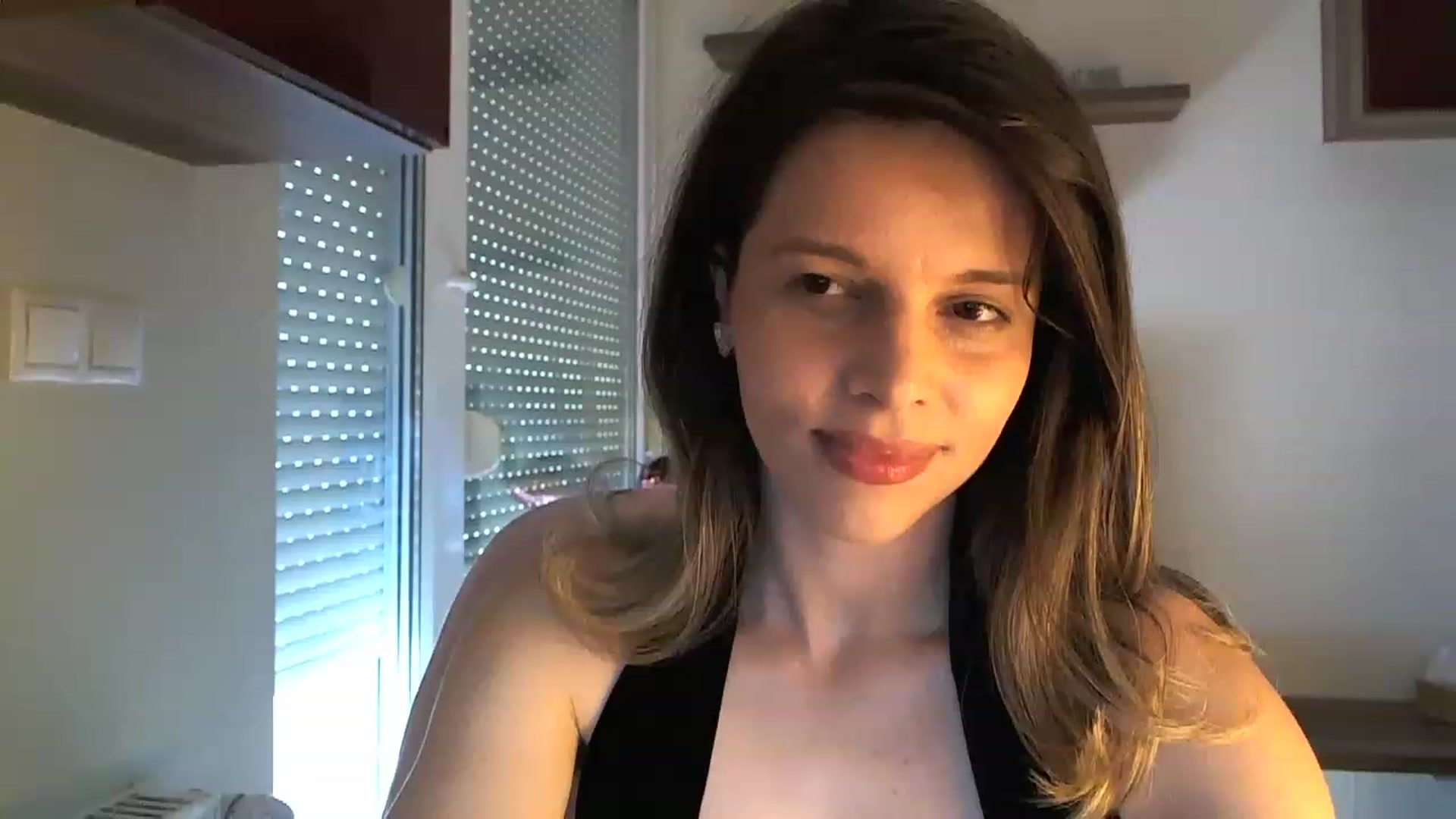 Gallery image thumbnail from Heaven_hot's myfreecams stream on, 06/28/2023, 17:18 image 8 of 20
