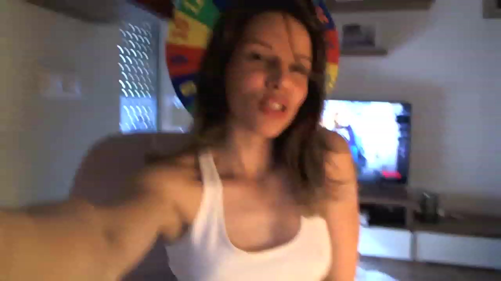 Gallery image thumbnail from Heaven_hot's myfreecams stream on, 07/04/2023, 14:40 image 8 of 20