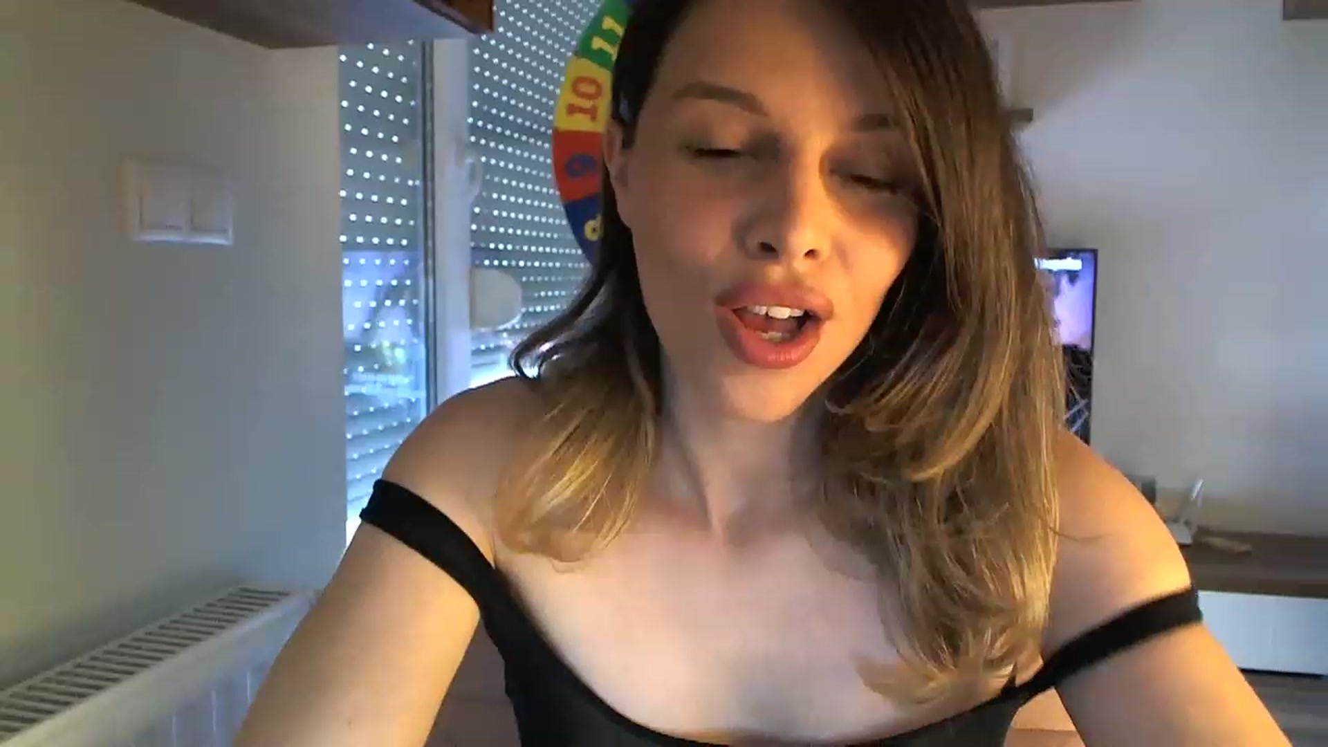 Gallery image thumbnail from Heaven_hot's myfreecams stream on, 07/15/2023, 11:19 image 6 of 20
