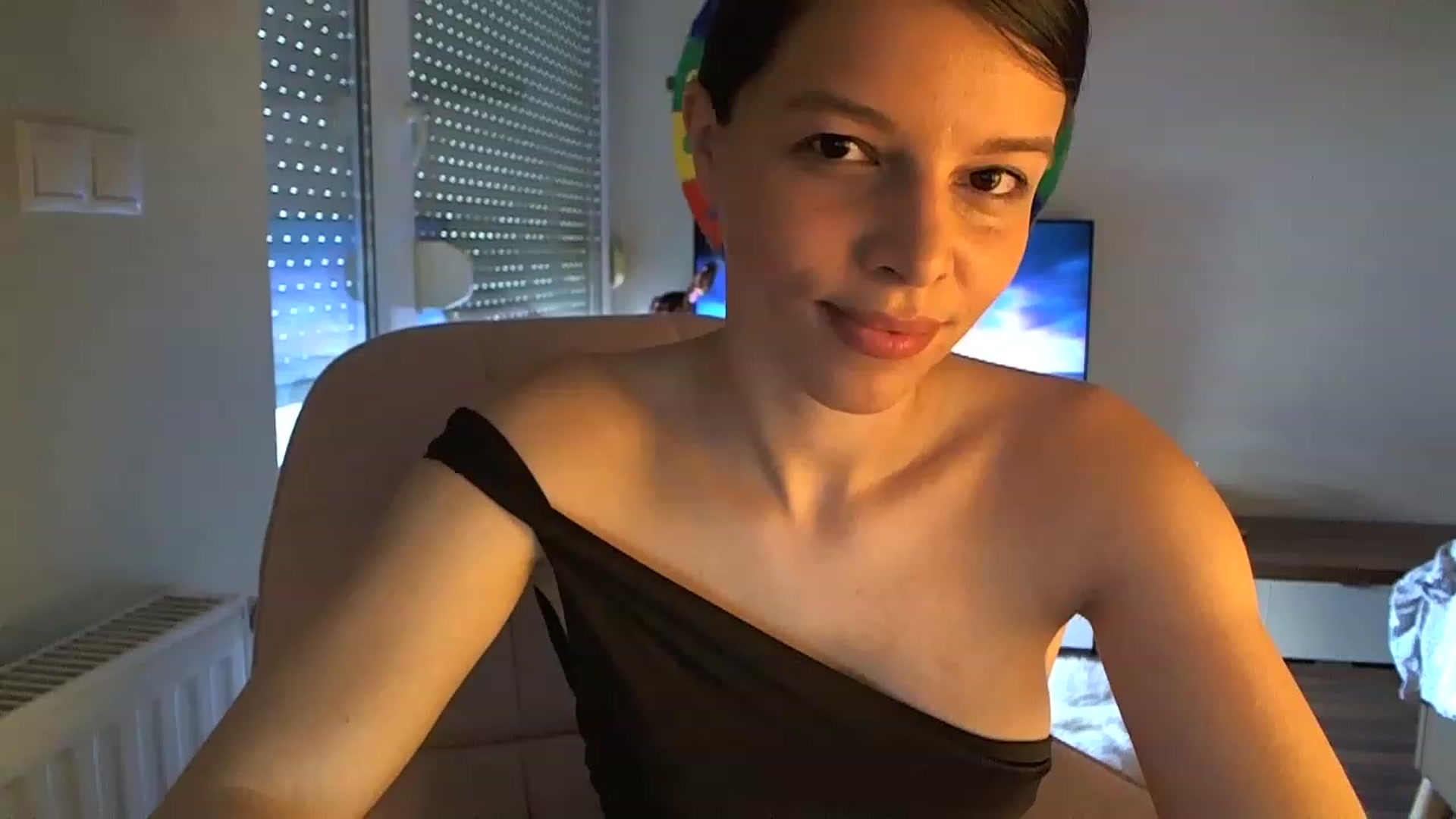 Gallery image thumbnail from Heaven_hot's myfreecams stream on, 07/16/2023, 07:49 image 14 of 20