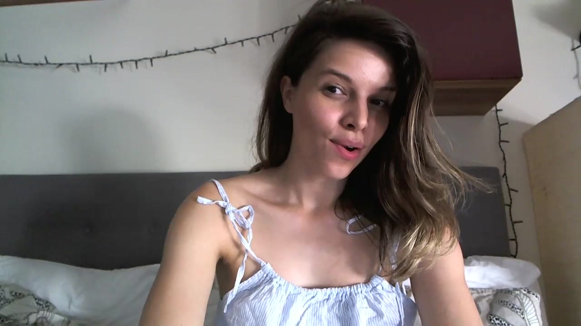 Gallery image thumbnail from Heaven_hot's myfreecams stream on, 07/16/2023, 15:17 image 20 of 20