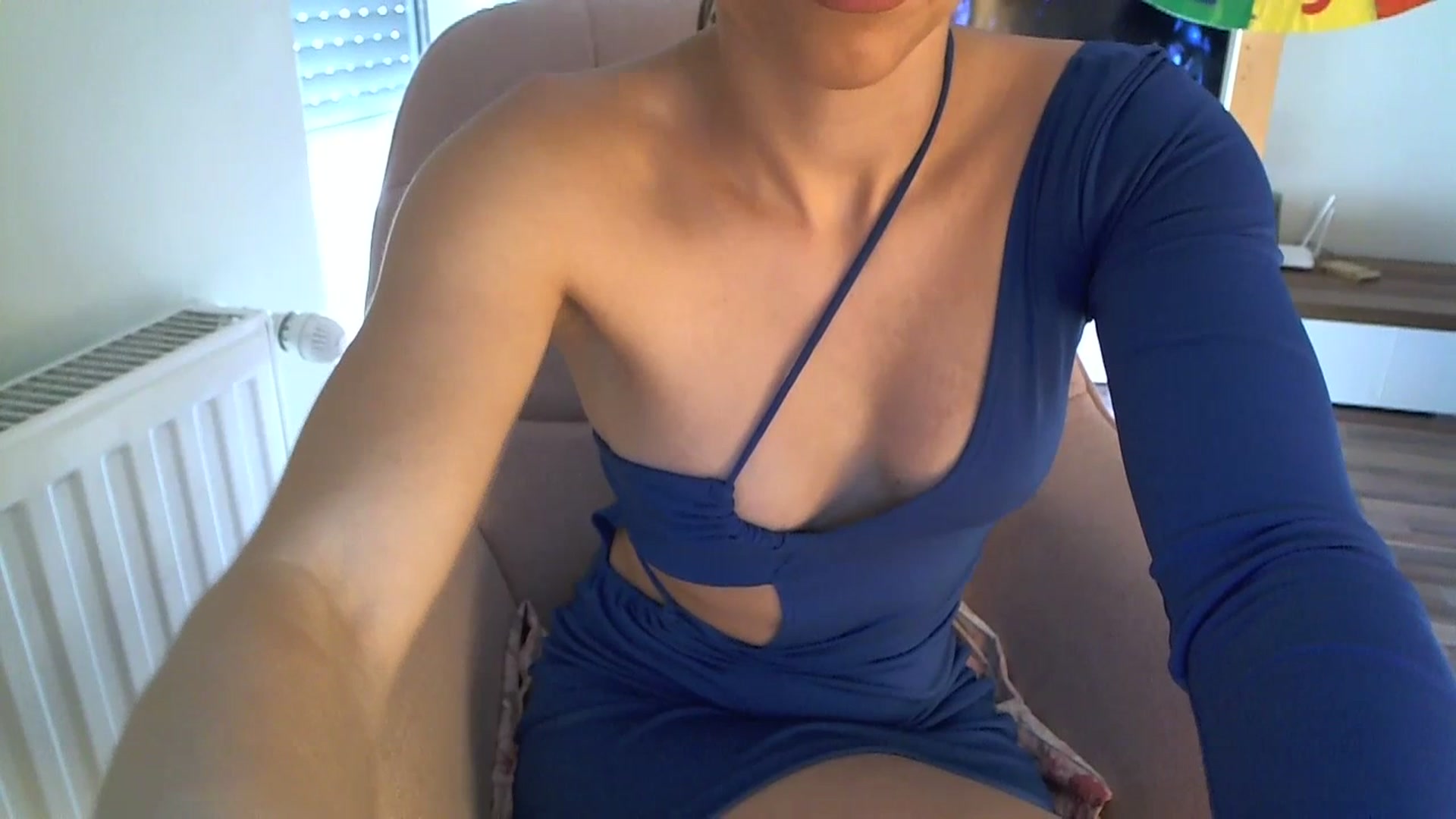 Gallery image thumbnail from Heaven_hot's myfreecams stream on, 07/17/2023, 16:55 image 3 of 20