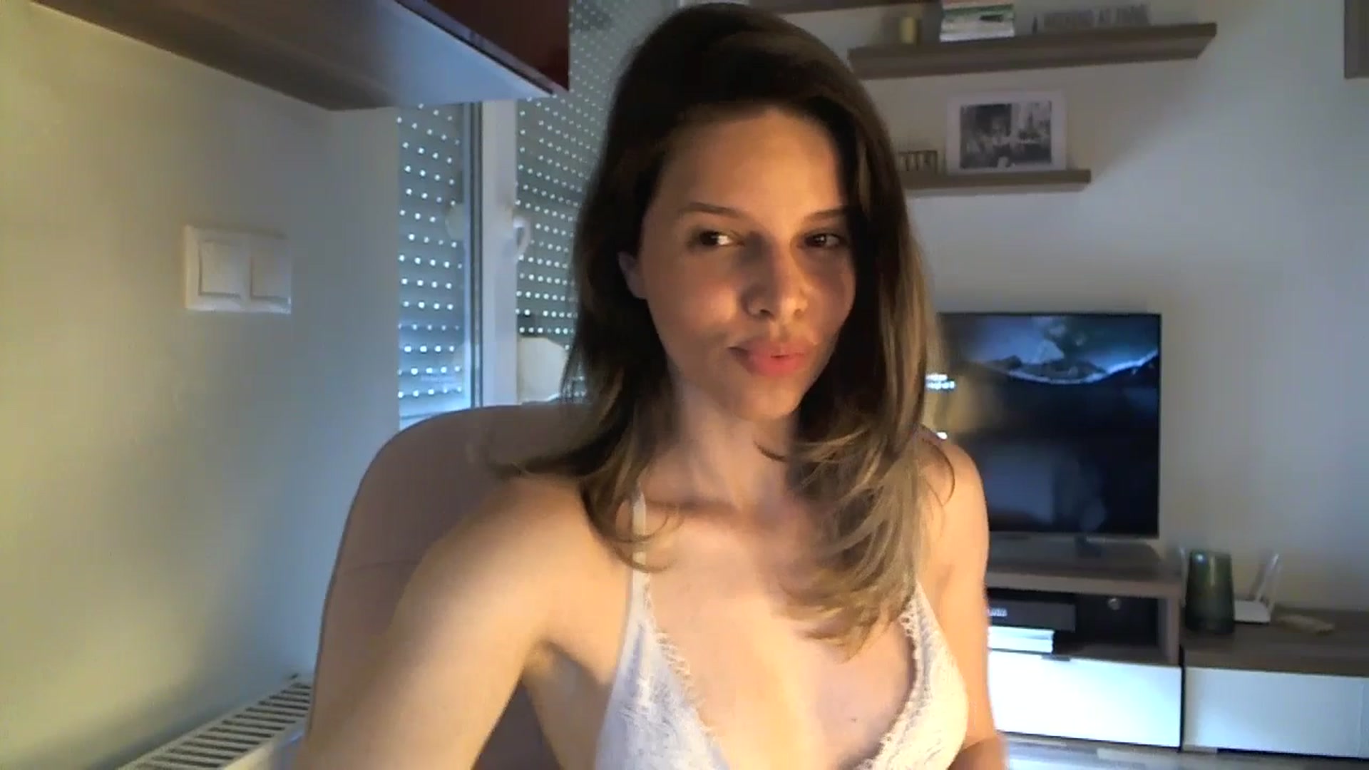 Gallery image thumbnail from Heaven_hot's myfreecams stream on, 07/19/2023, 17:09 image 6 of 20
