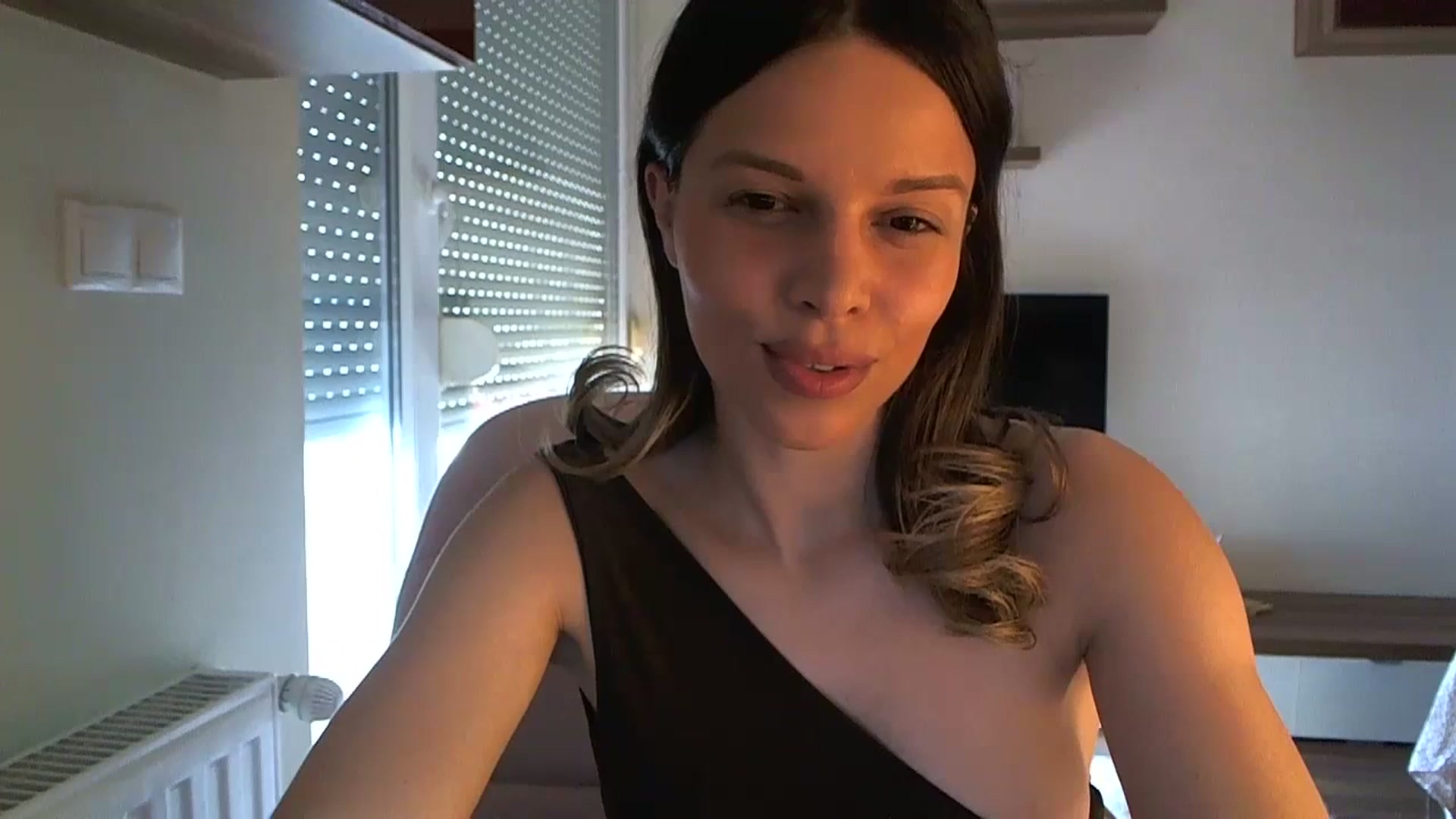 Gallery image thumbnail from Heaven_hot's myfreecams stream on, 07/21/2023, 16:43 image 14 of 20