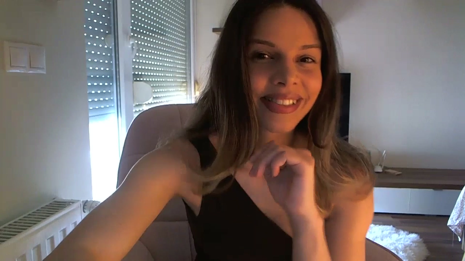 Gallery image thumbnail from Heaven_hot's myfreecams stream on, 07/21/2023, 16:43 image 2 of 20