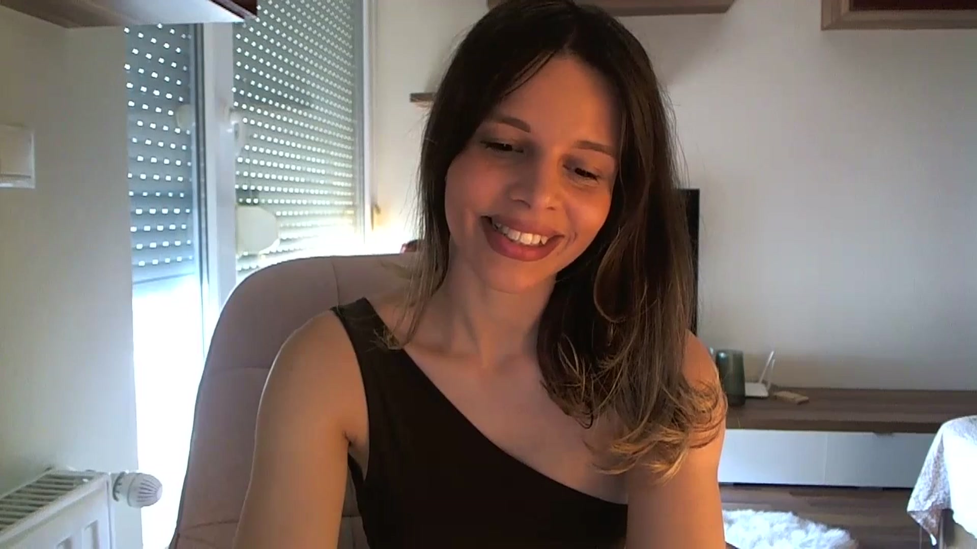 Gallery image thumbnail from Heaven_hot's myfreecams stream on, 07/21/2023, 16:43 image 4 of 20