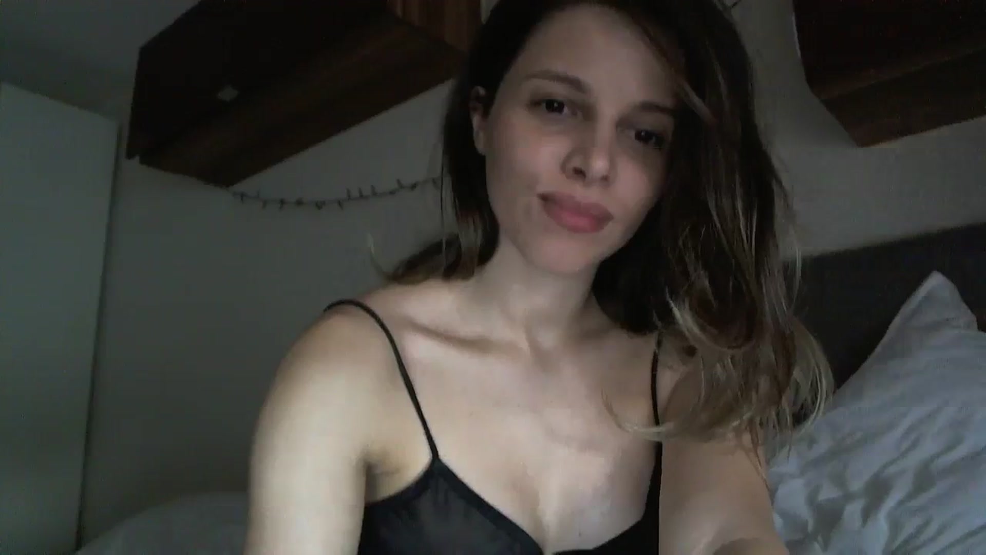 Gallery image thumbnail from Heaven_hot's myfreecams stream on, 09/11/2023, 16:28 image 15 of 20