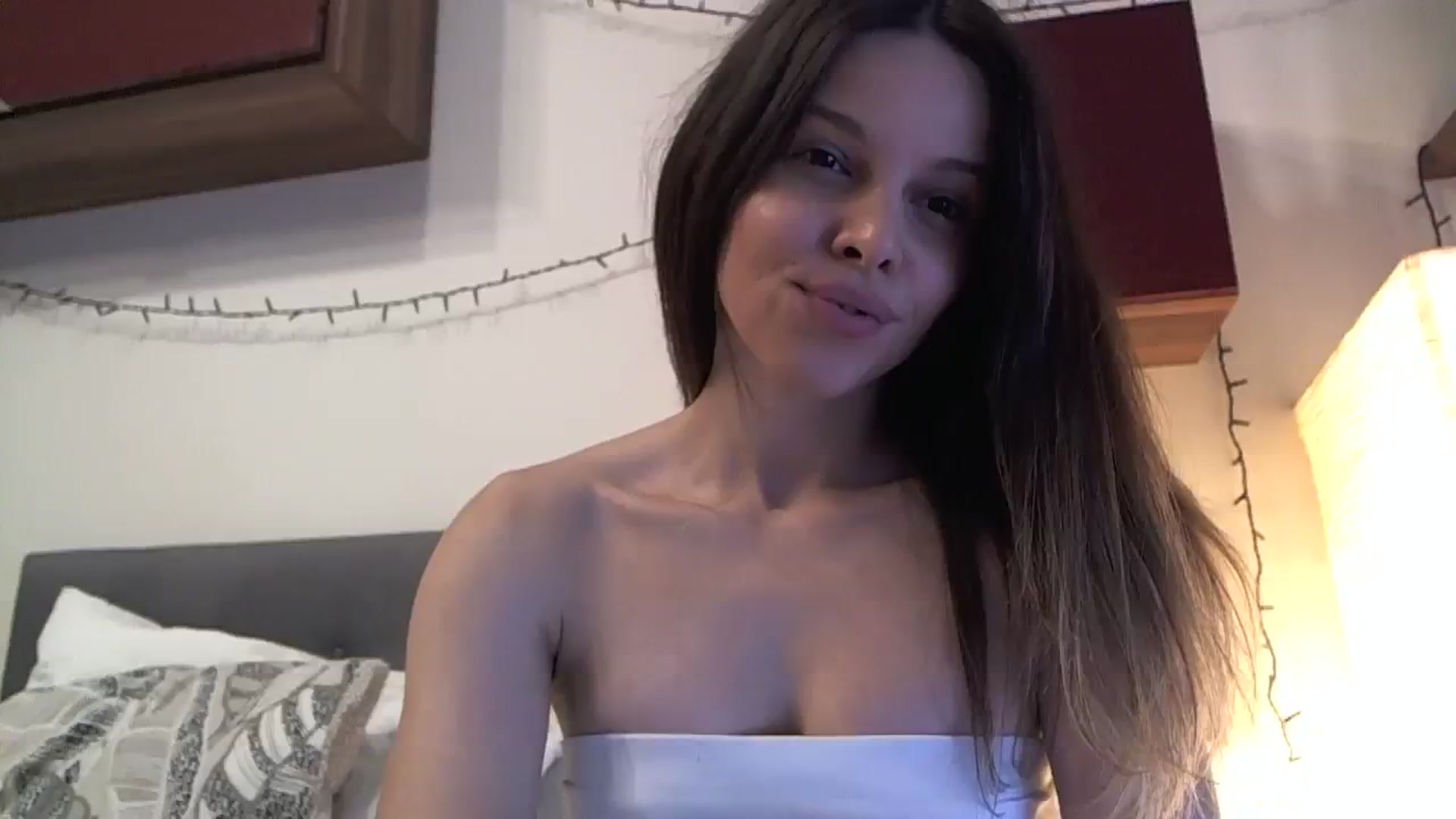 Gallery image thumbnail from Heaven_hot's myfreecams stream on, 10/09/2023, 12:21 image 20 of 20