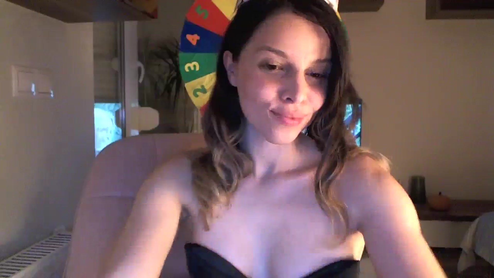 Gallery image thumbnail from Heaven_hot's myfreecams stream on, 10/30/2023, 17:09 image 16 of 20