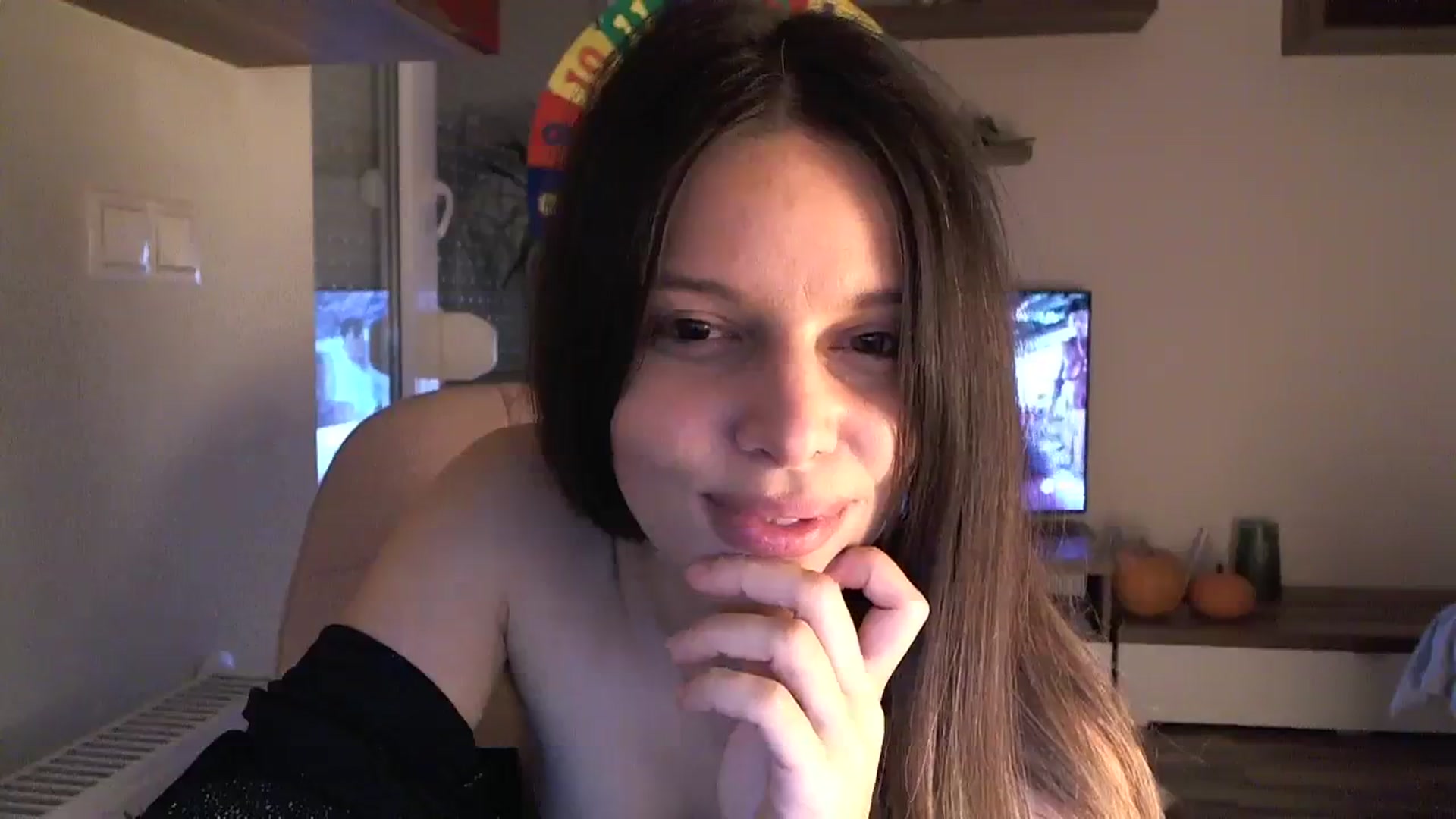 Gallery image thumbnail from Heaven_hot's myfreecams stream on, 11/05/2023, 13:35 image 17 of 20