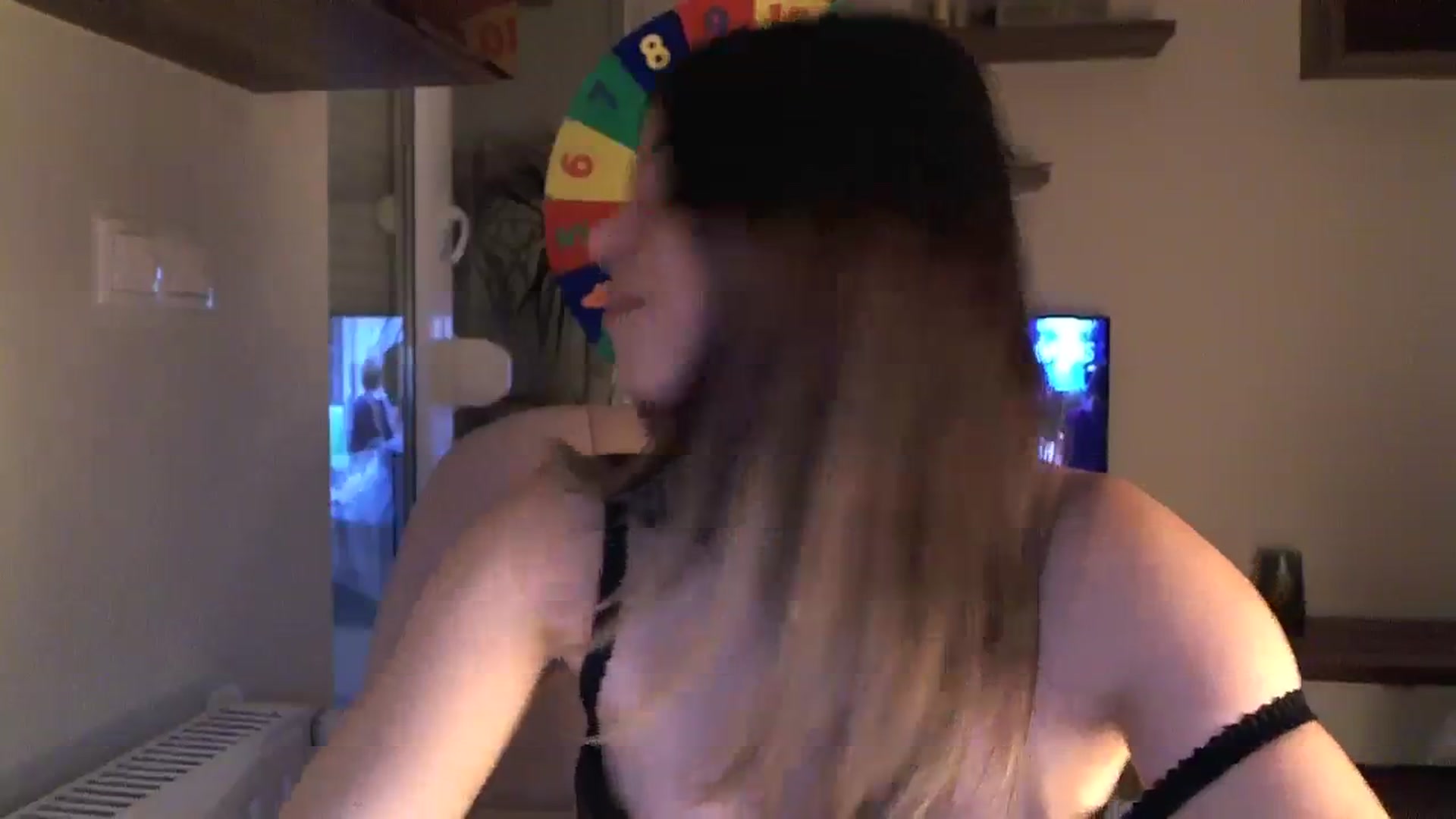 Gallery image thumbnail from Heaven_hot's myfreecams stream on, 11/05/2023, 16:53 image 5 of 20