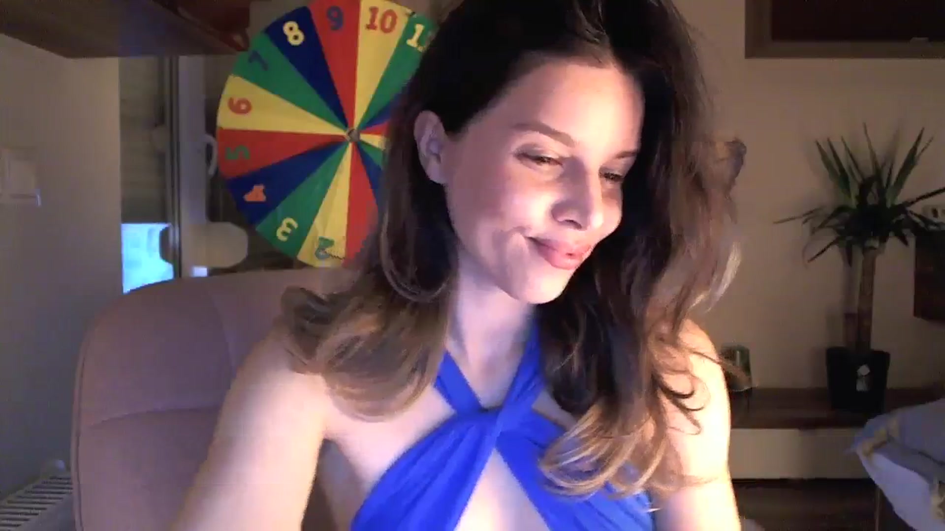 Gallery image thumbnail from Heaven_hot's myfreecams stream on, 11/14/2023, 17:37 image 10 of 20