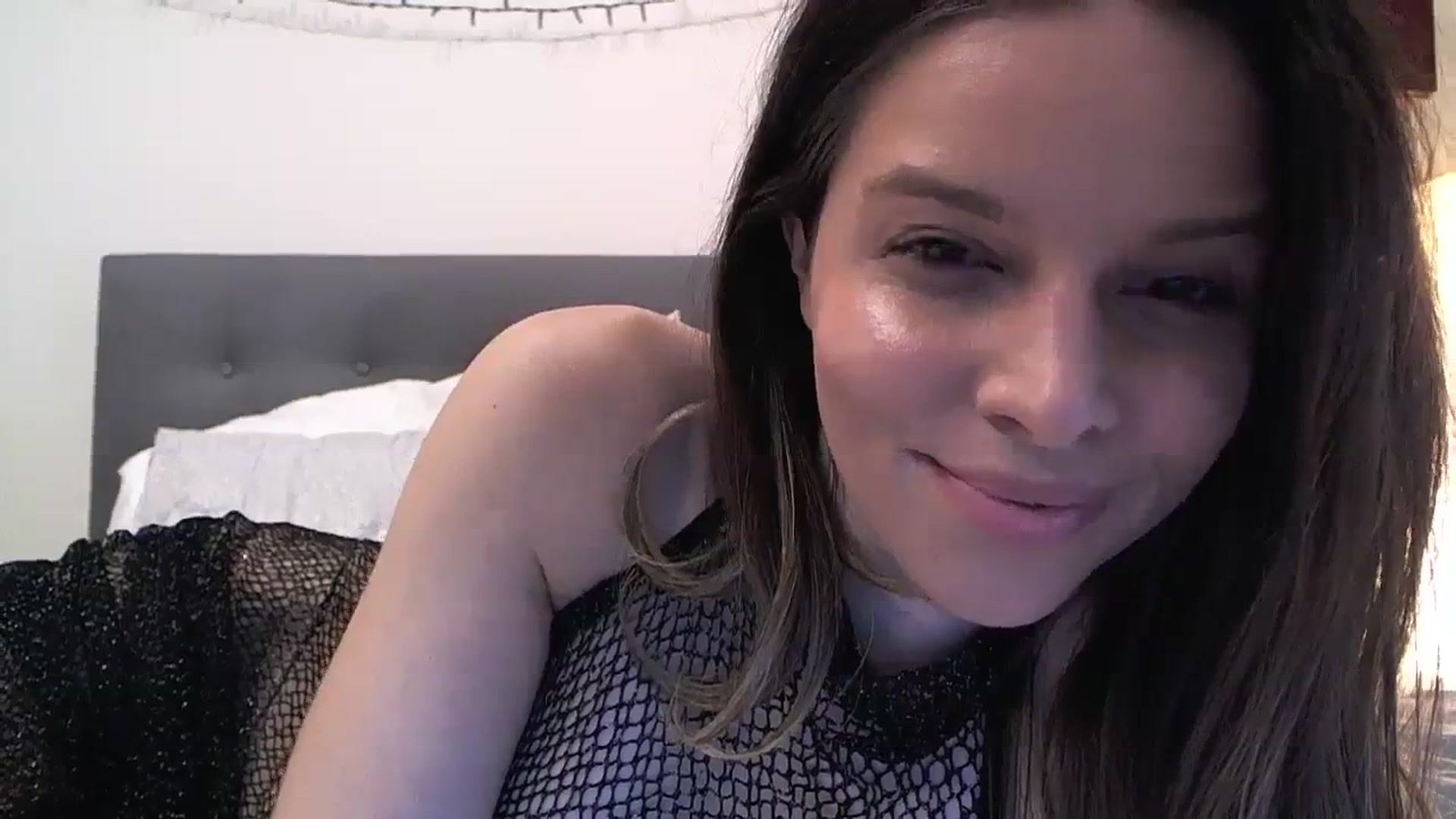 Gallery image thumbnail from Heaven_hot's myfreecams stream on, 11/25/2023, 13:10 image 19 of 20